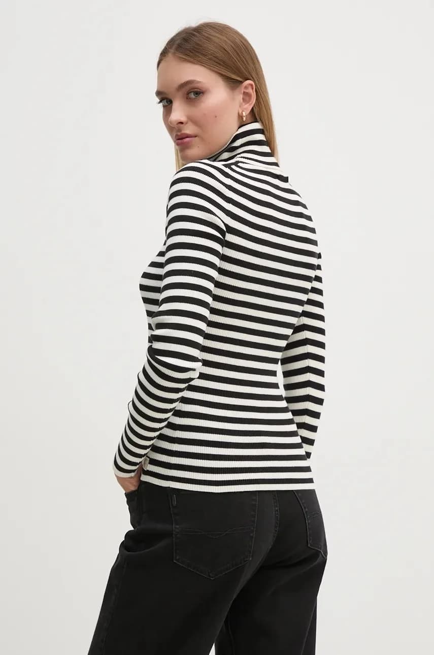 Свитер - фото 3