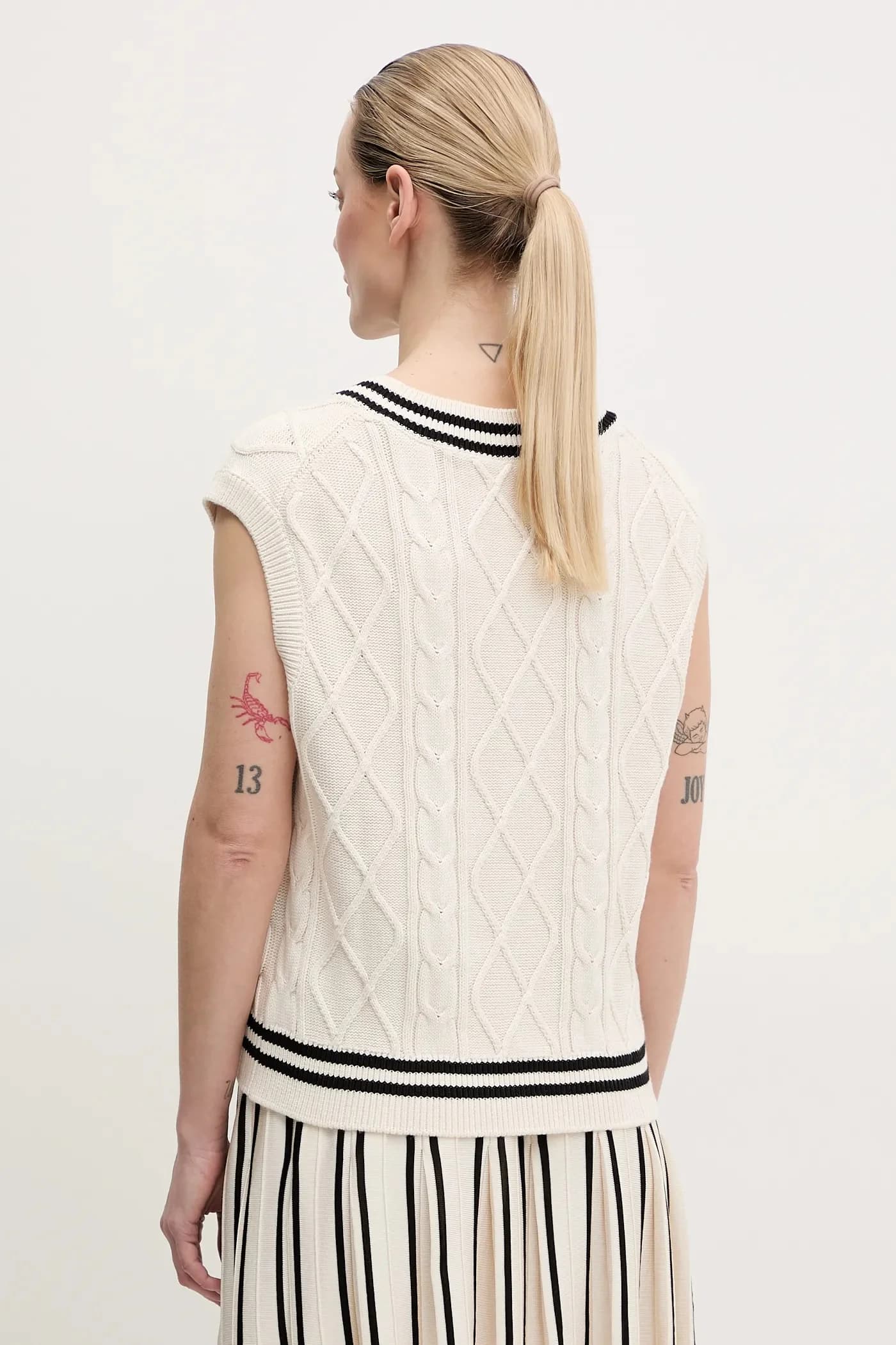 Жилет - фото 3