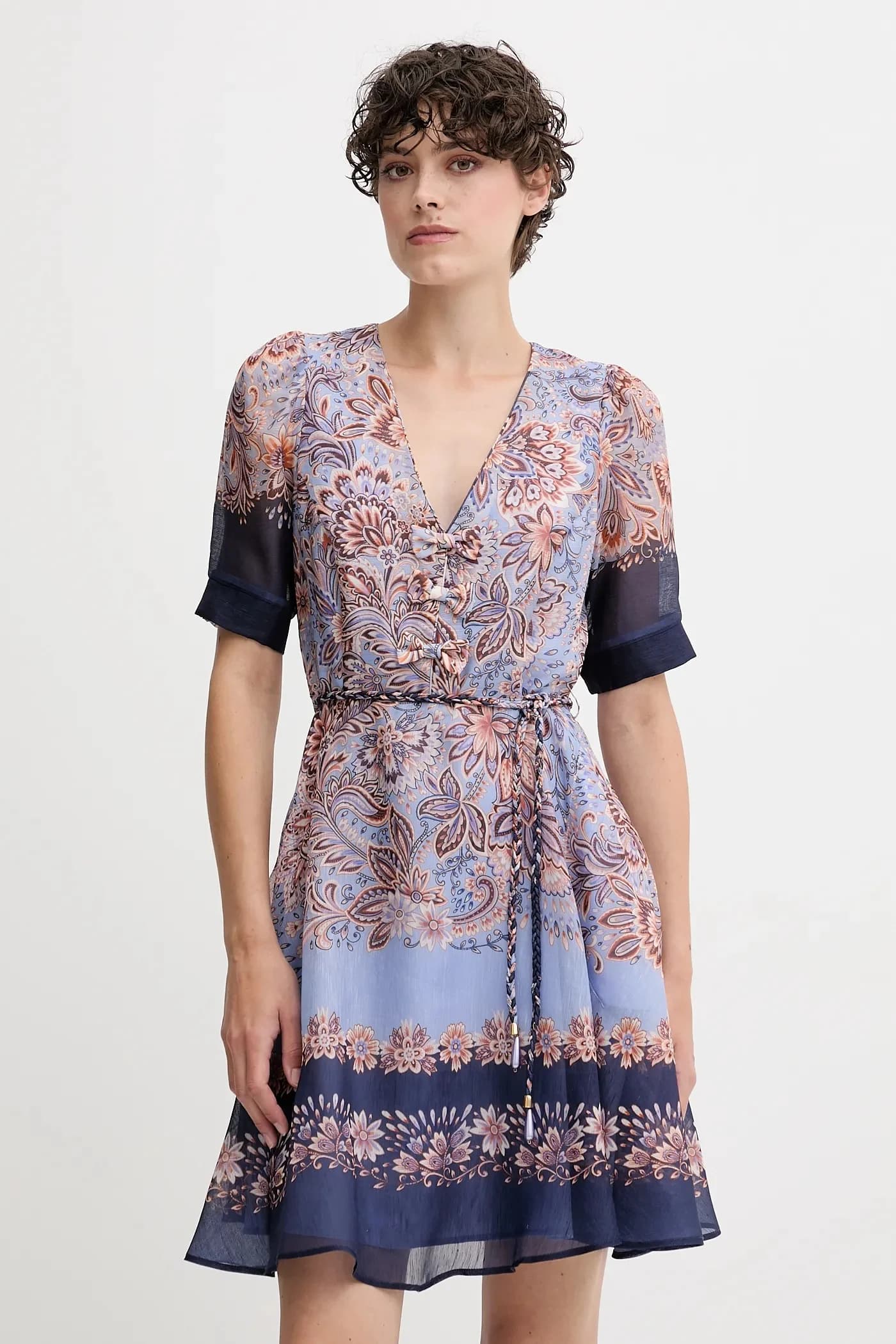 Платье с добавлением шелка