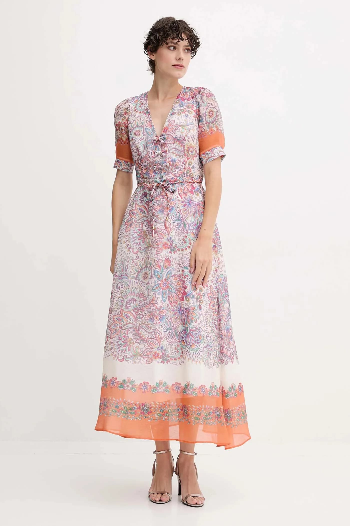 Платье с добавлением шелка