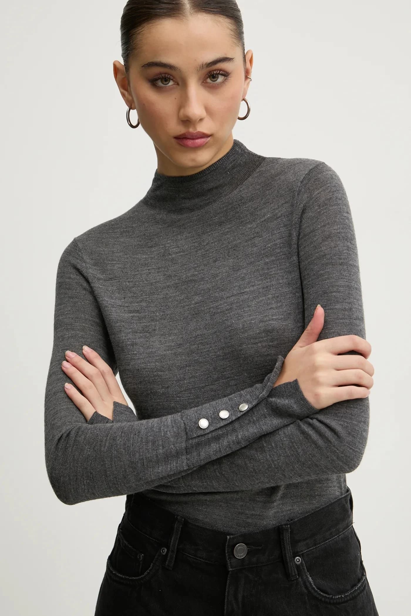 Шерстяной свитер - фото 4