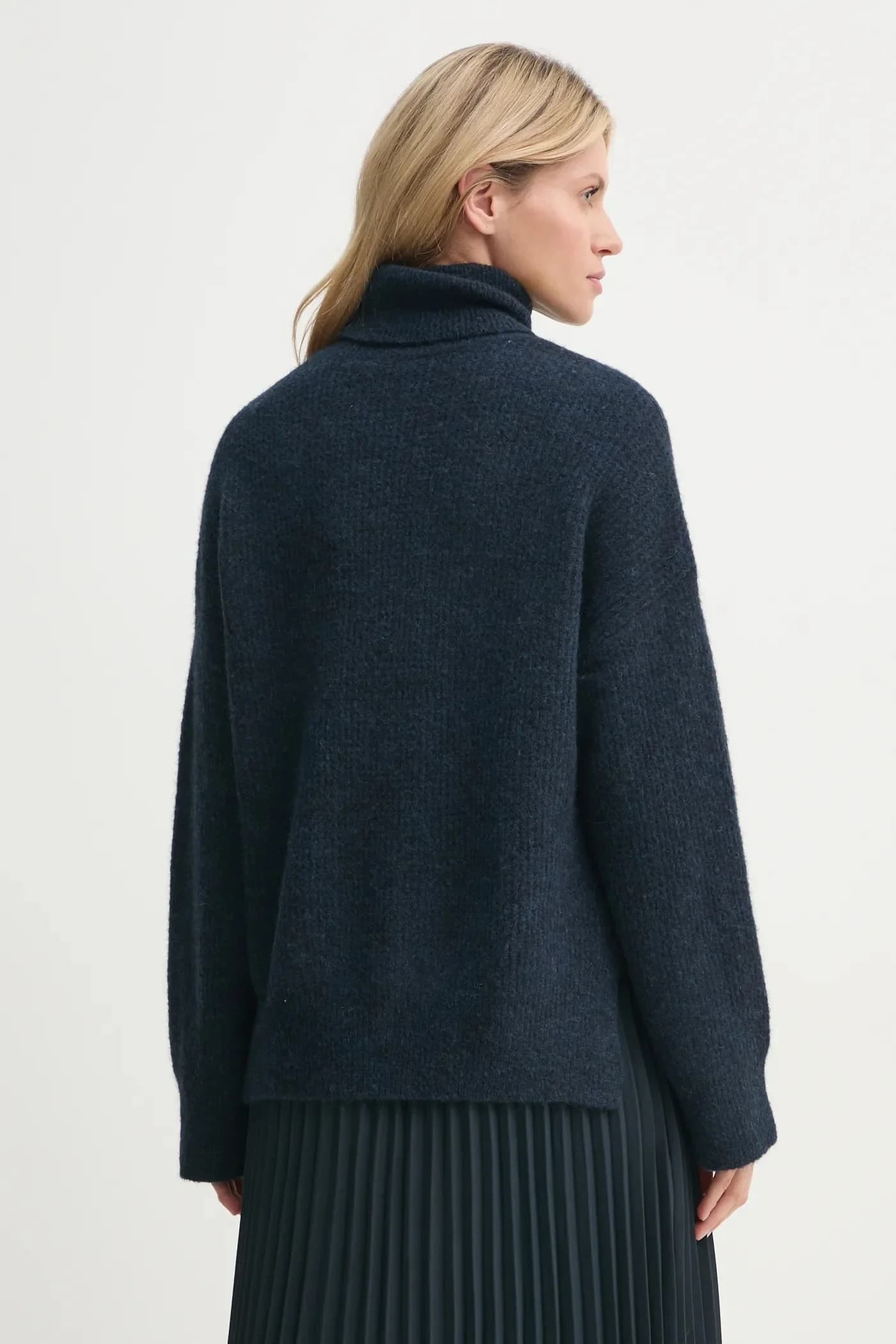 Свитер - фото 3