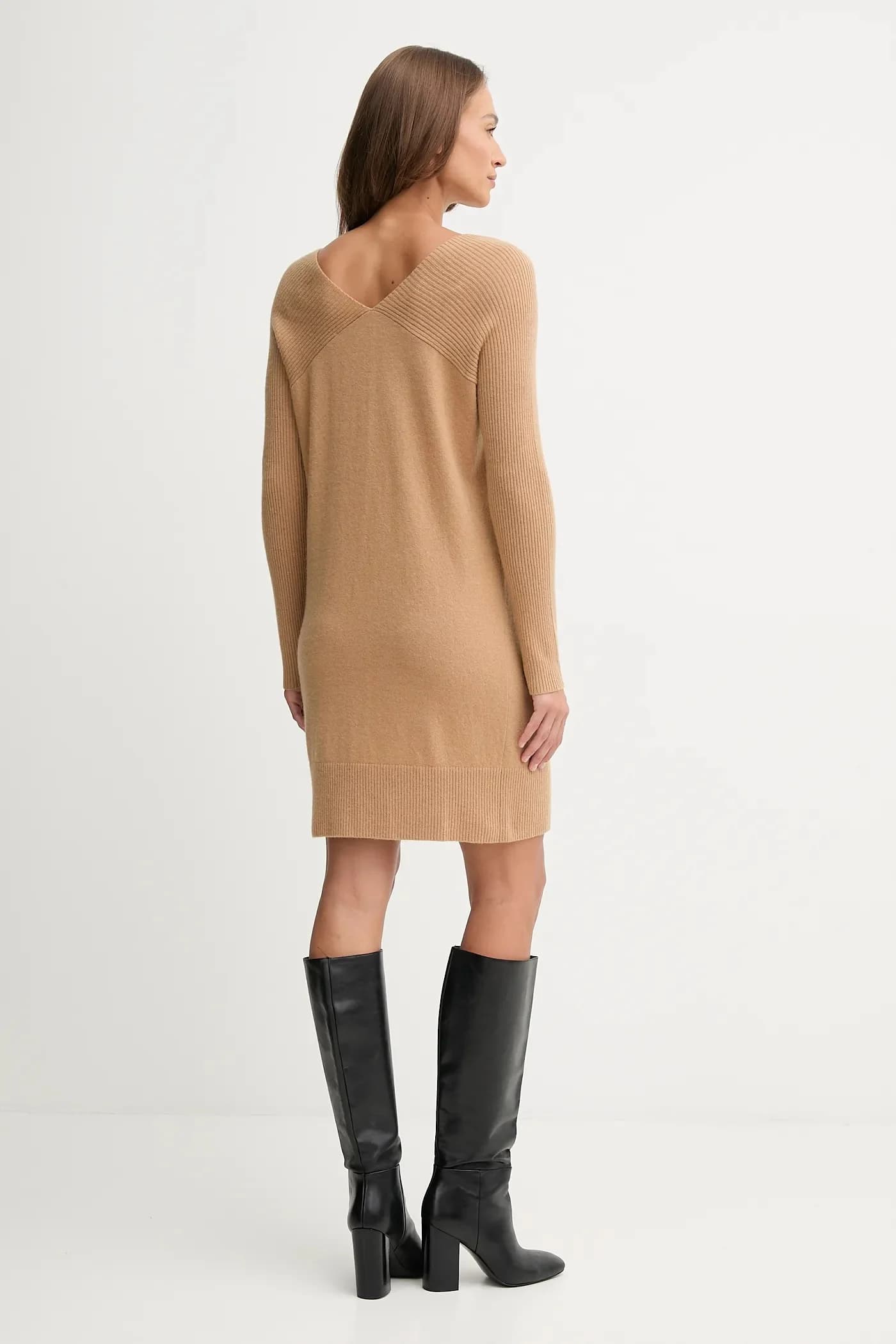 Платье из смесовой шерсти - фото 3