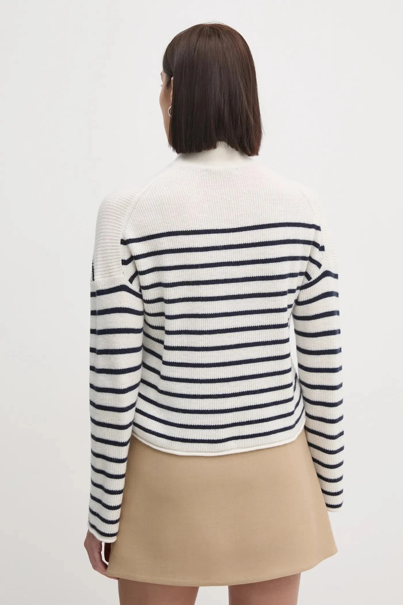 Шерстяной свитер - фото 3