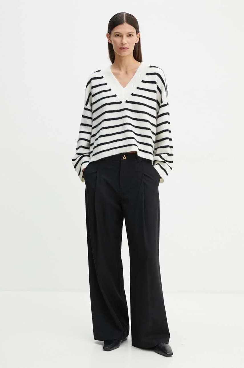 Свитер из смесовой шерсти - фото 2