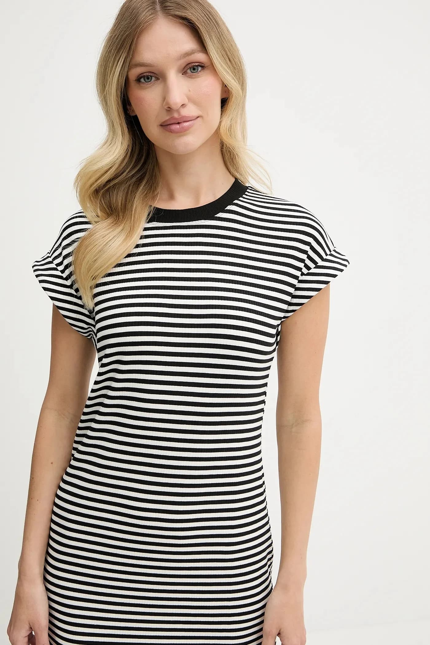 Одеваться - фото 4