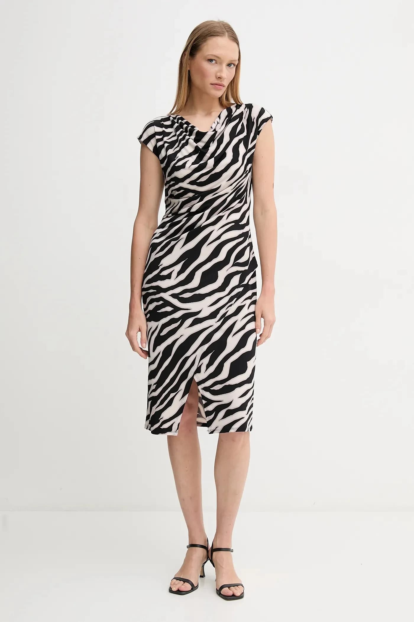 Одеваться - фото 2