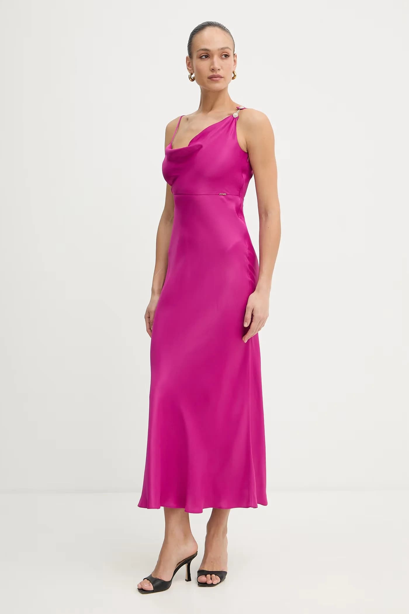 Платье из вискозы