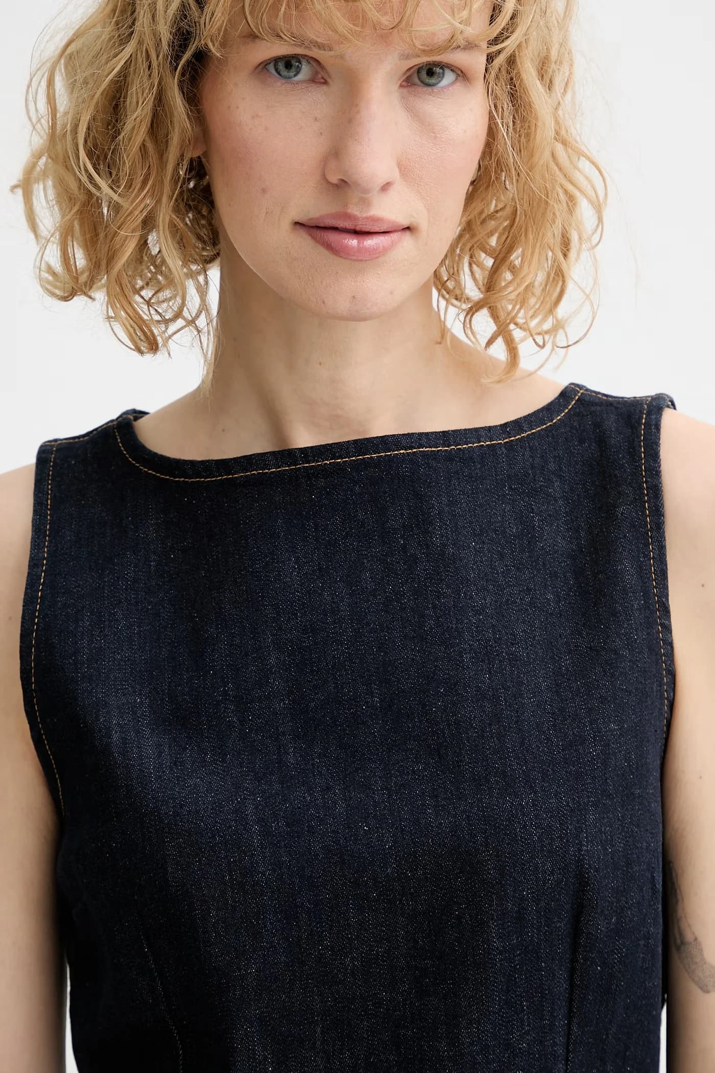 Джинсовое платье LITTLE DENIM - фото 4