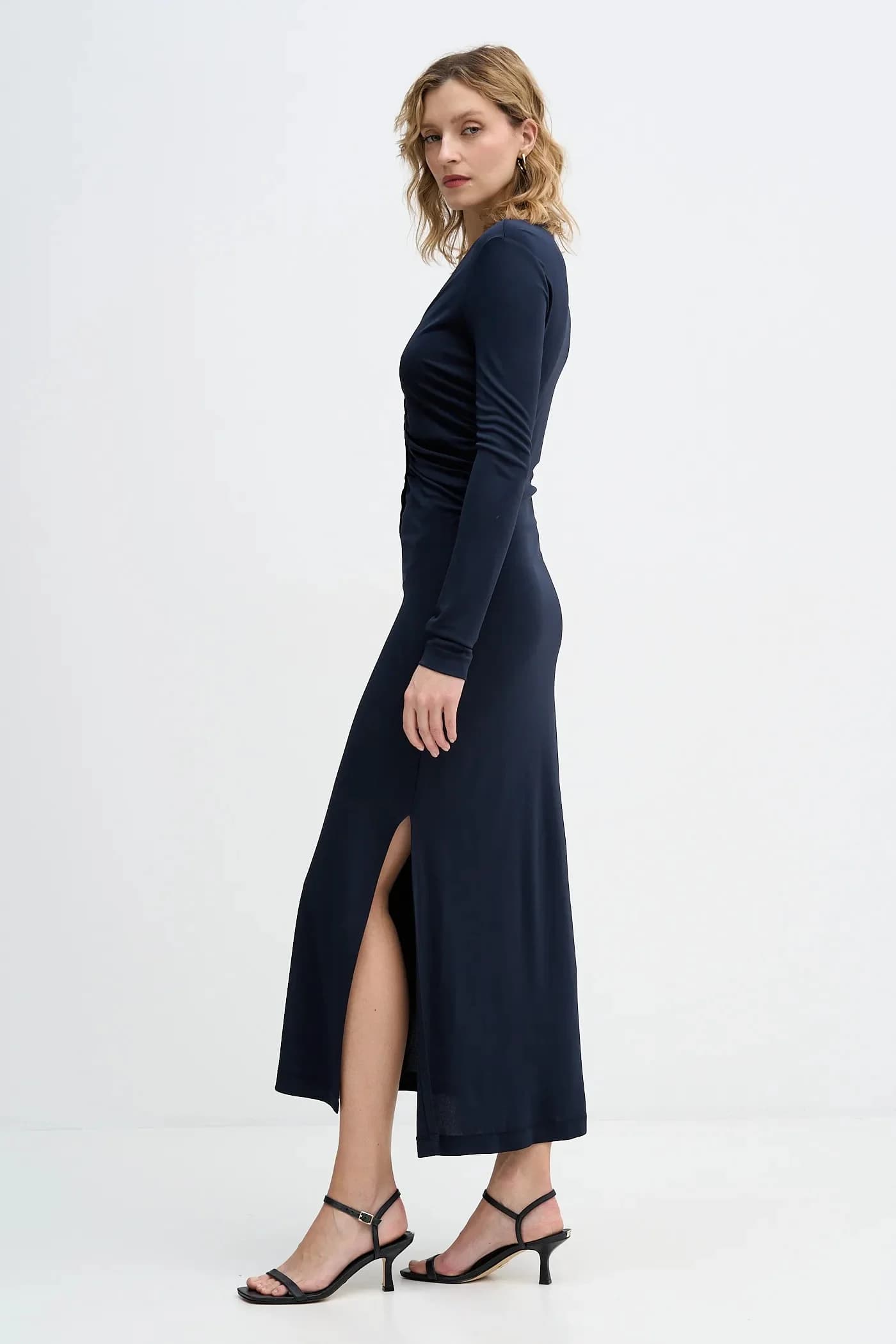 Одеваться - фото 2