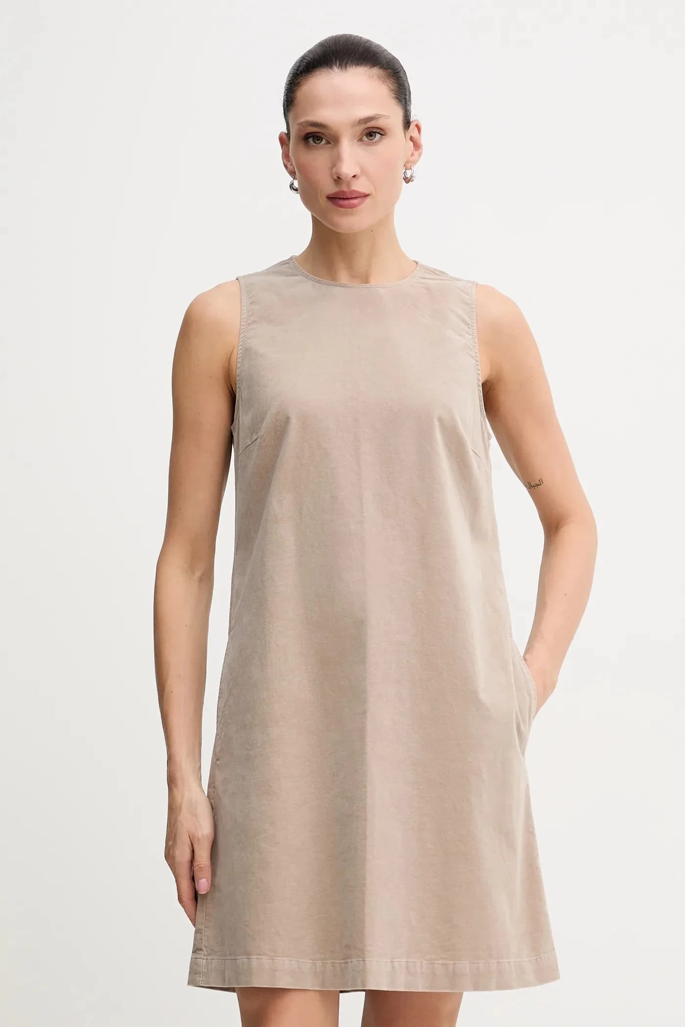 Велюровое платье