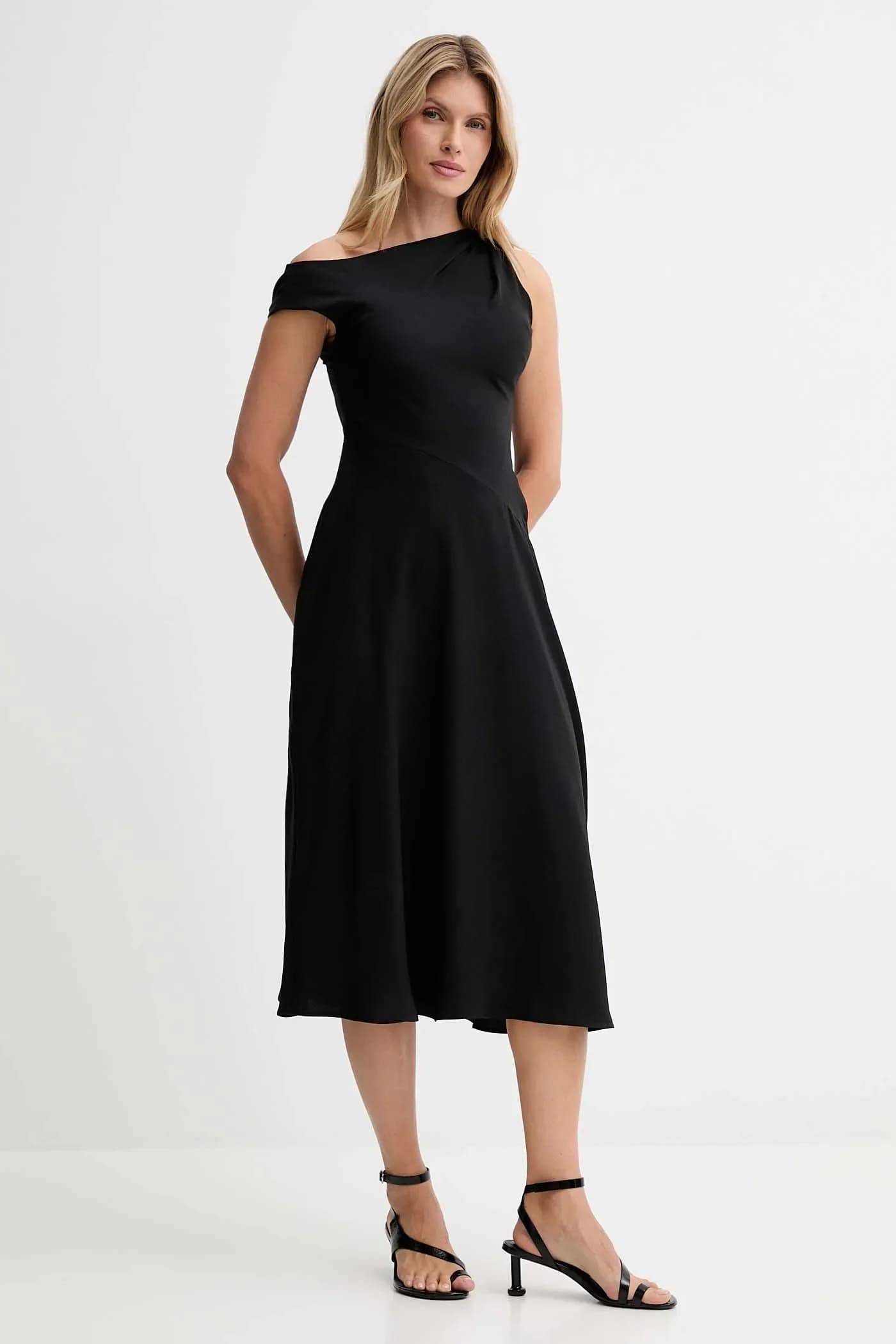 Одеваться - фото 2