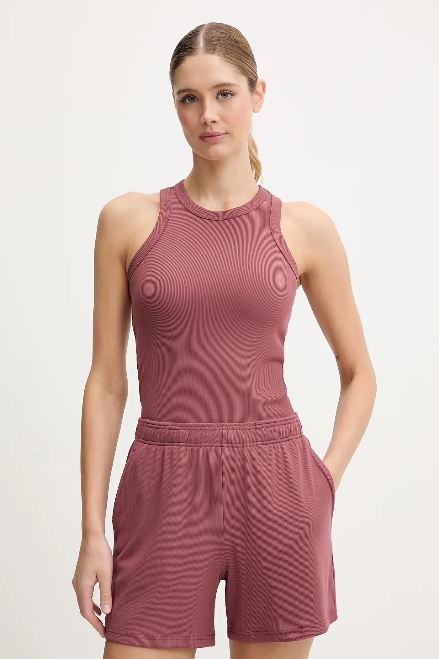 Тренировочный топ