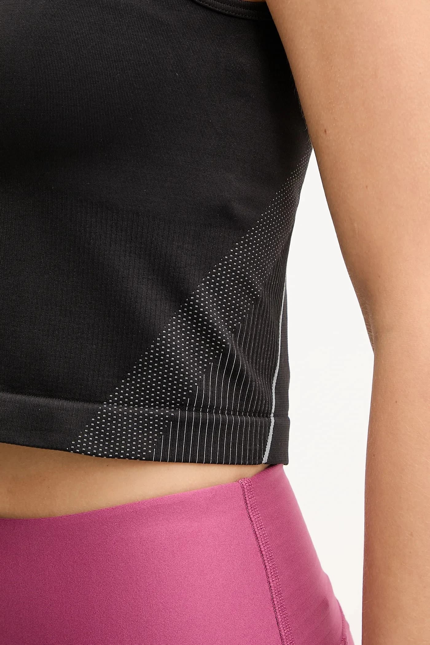 Бесшовный тренировочный топ Vanish - фото 5