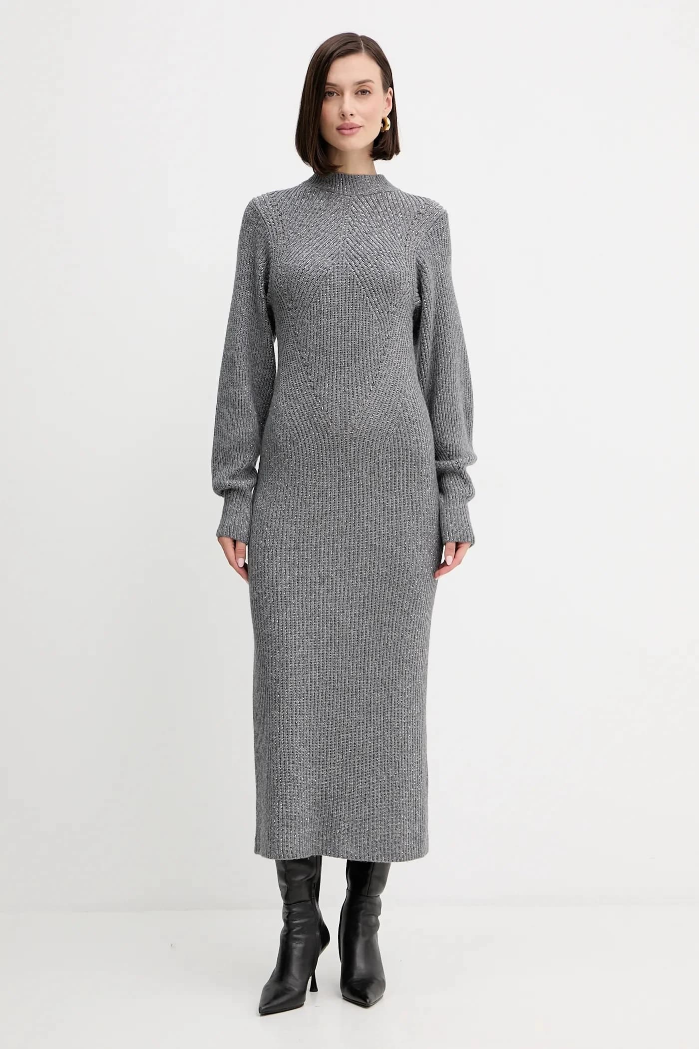 Шерстяное платье