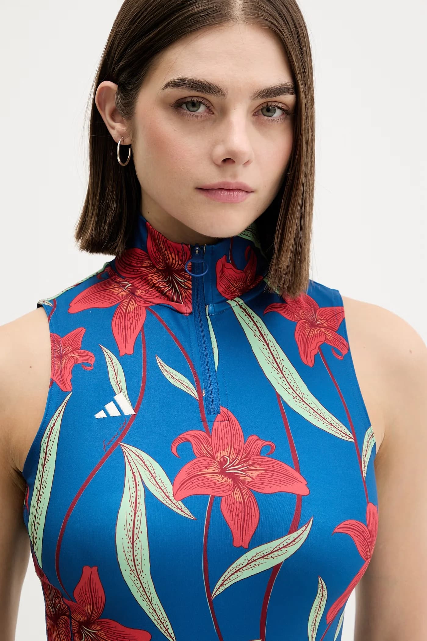 Тело x Farm Rio - фото 5