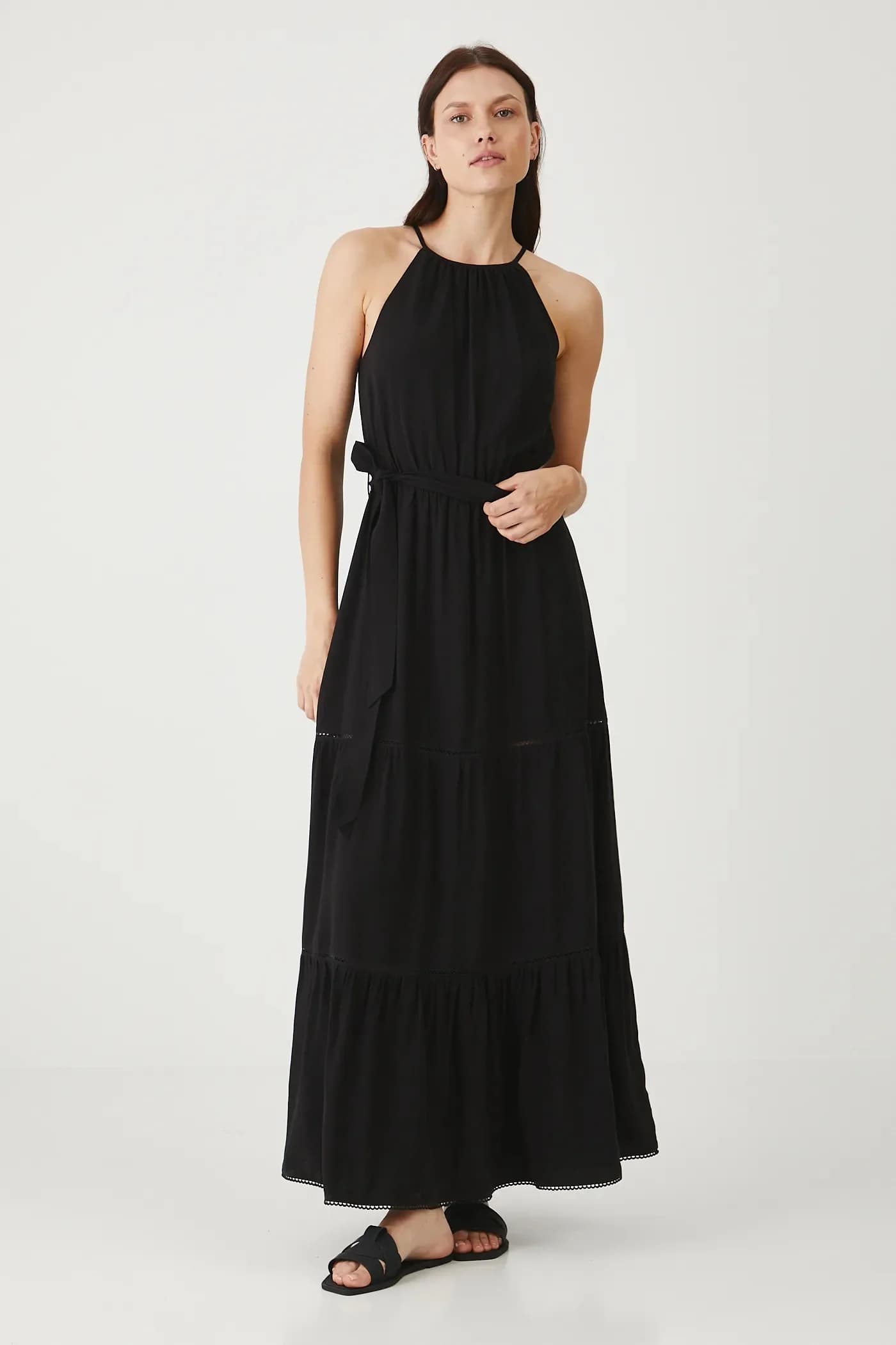 Платье из смесового льна