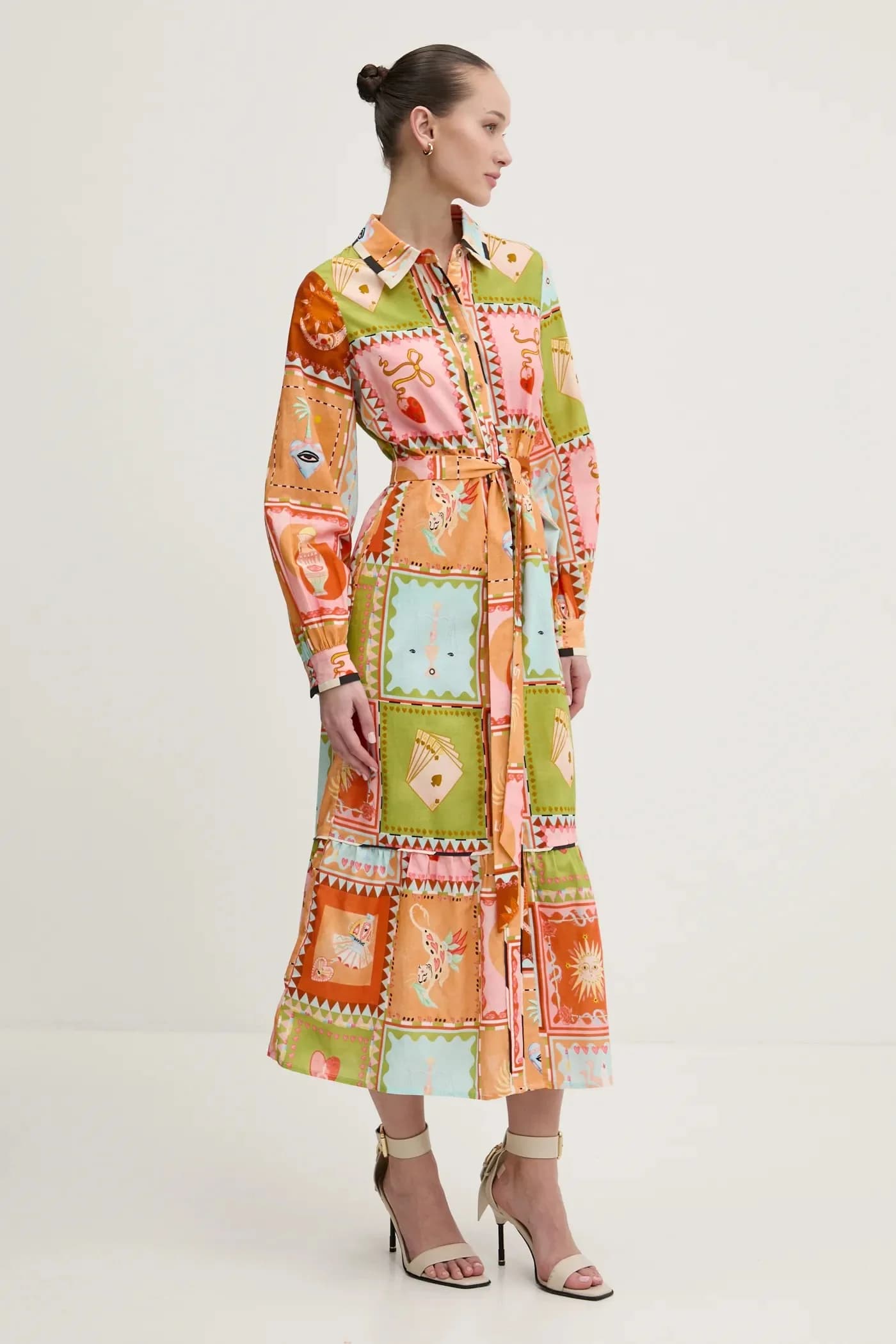 Платье из смесового льна