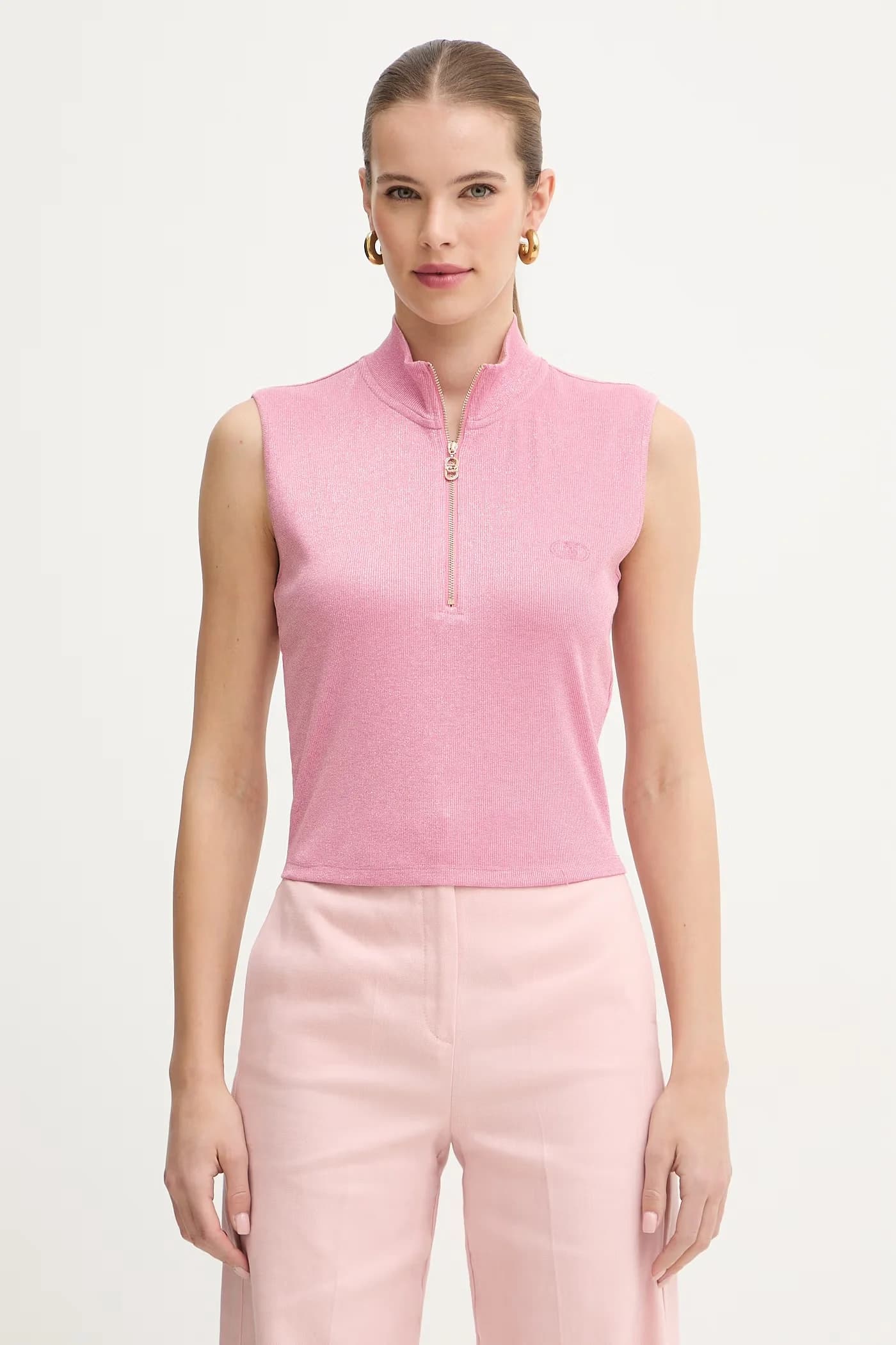 Женский кроп-топ