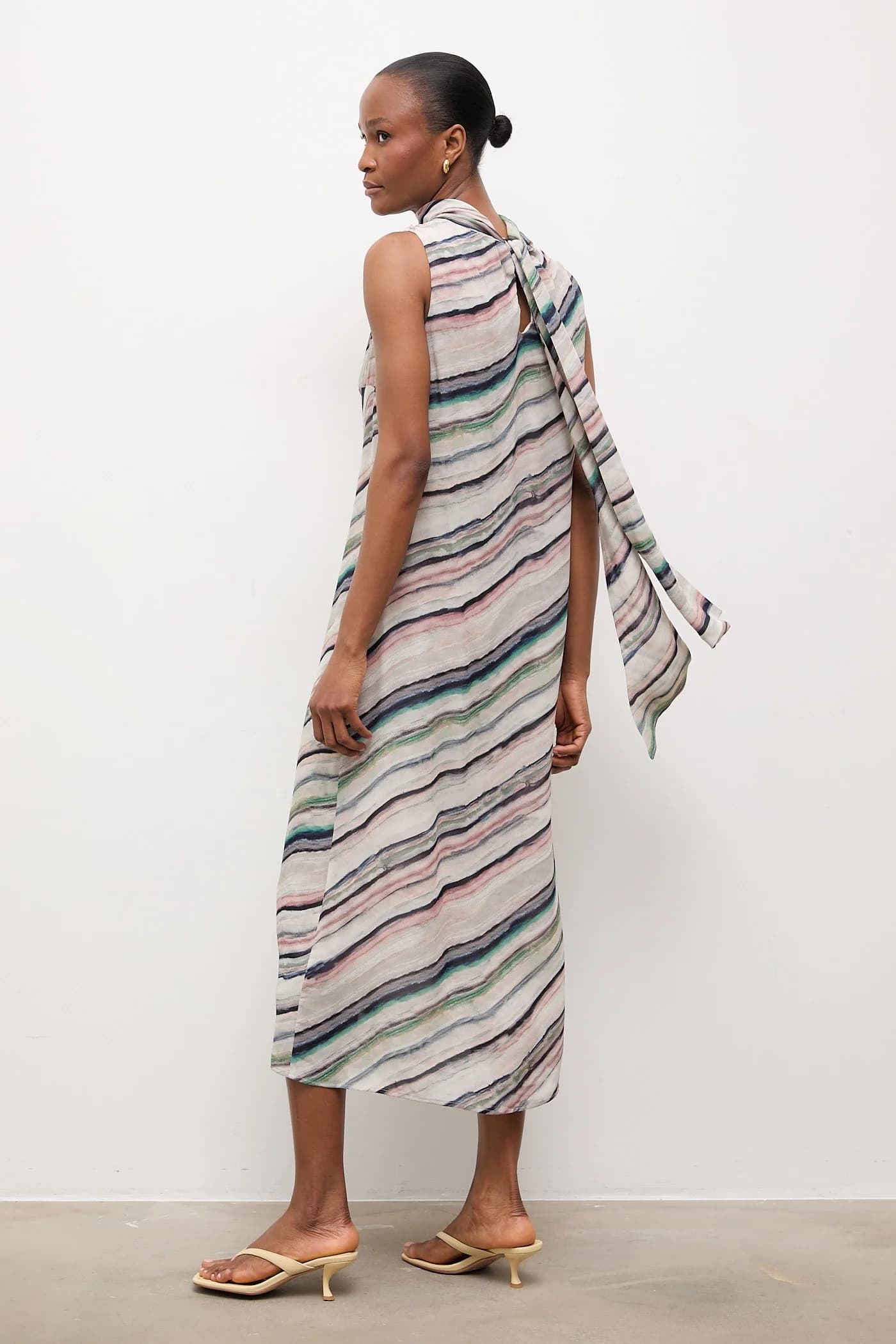 Платье из вискозы - фото 3