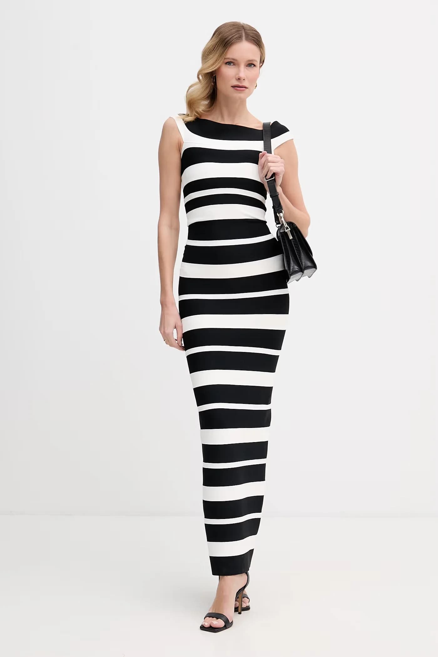 Облегающее платье - фото 2