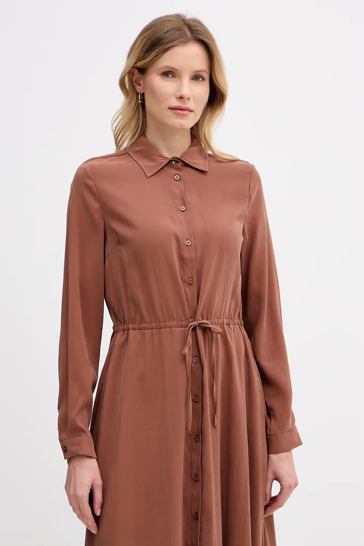 Расклешенное платье - фото 4