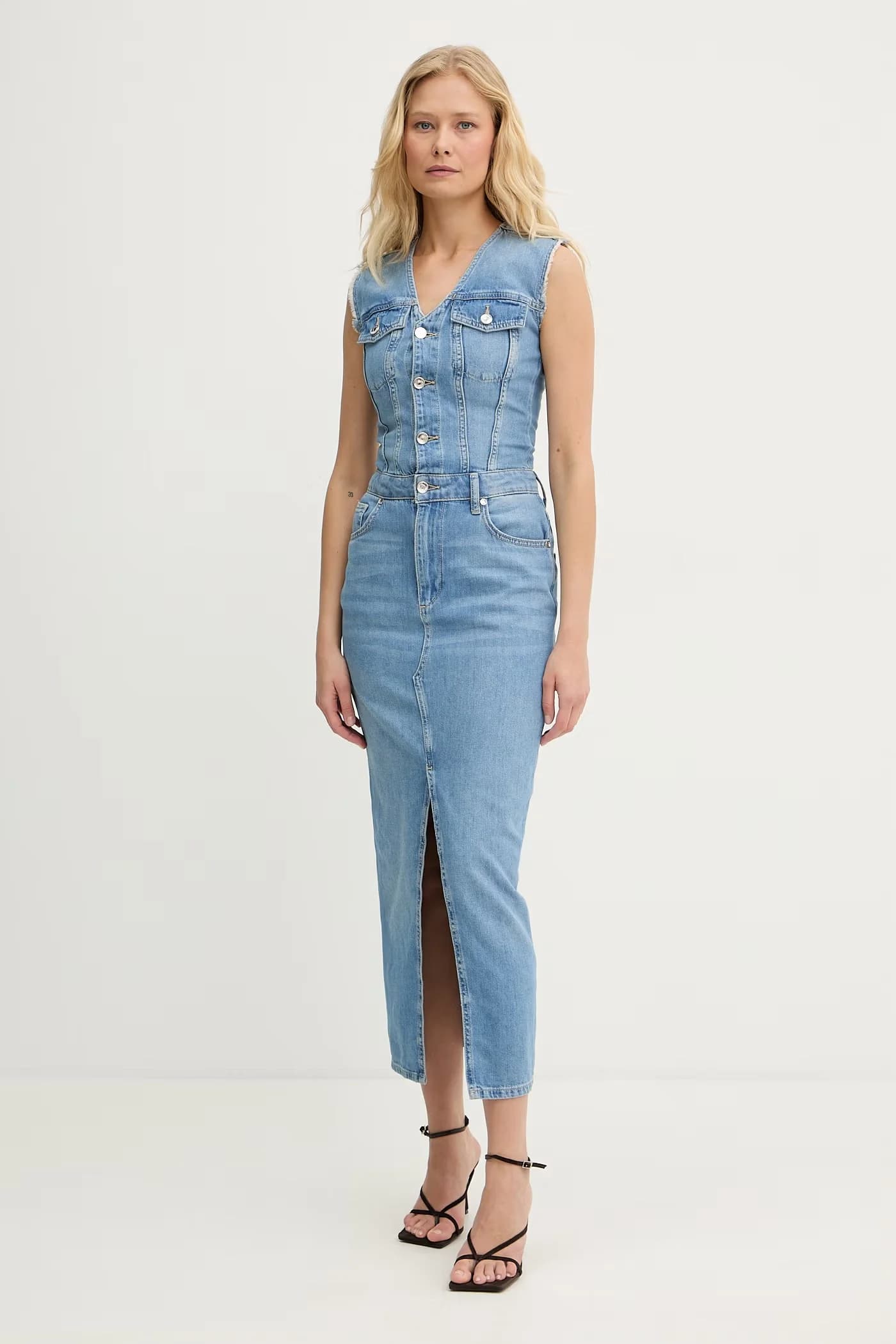 Джинсовое платье