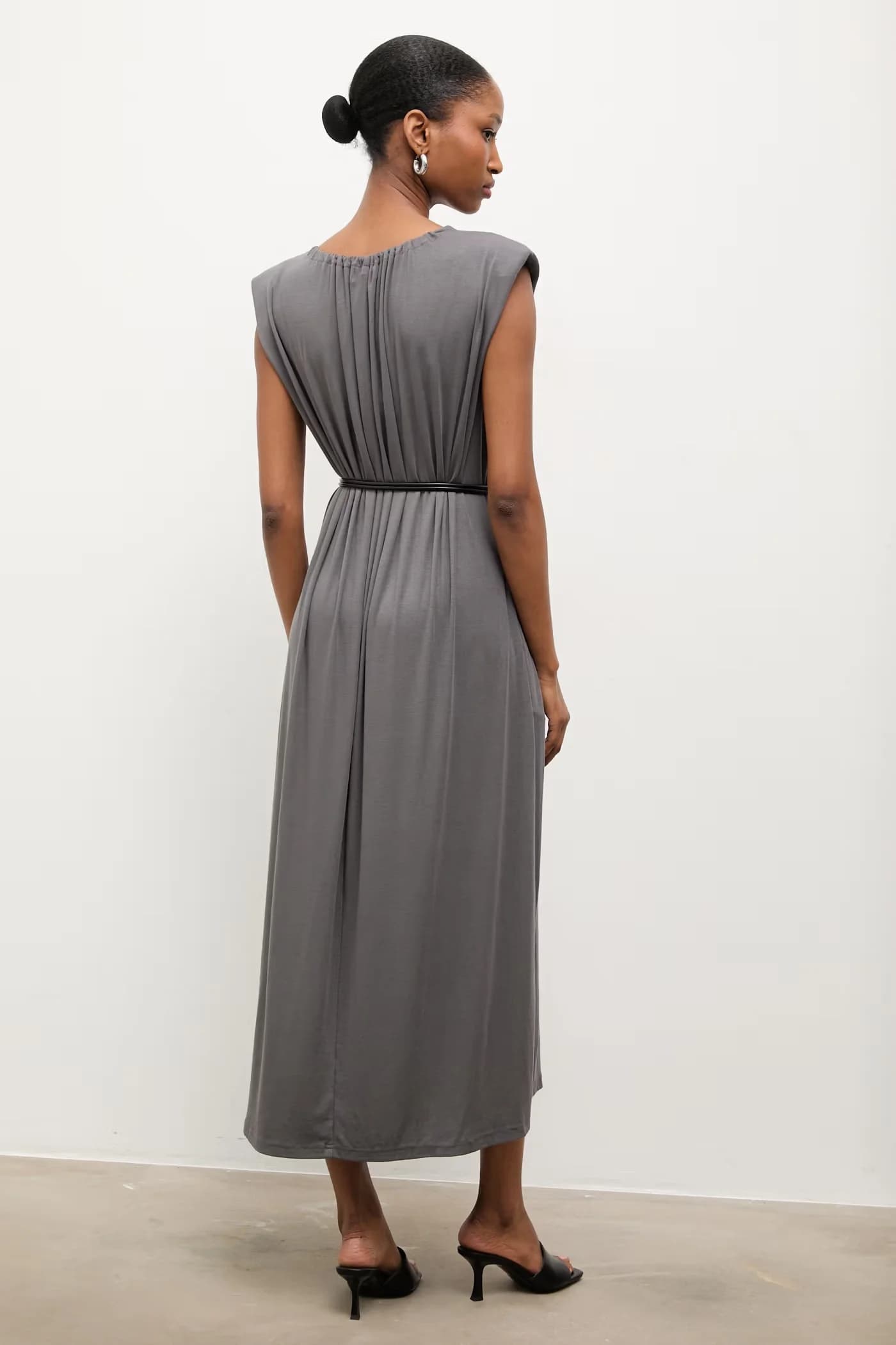 Одеваться - фото 3