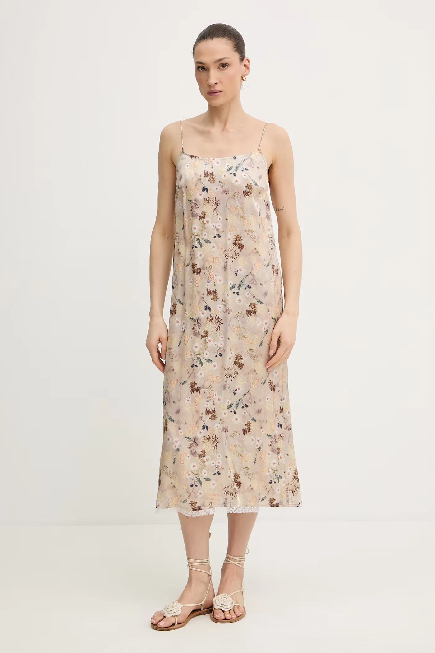 Летнее платье из вискозы BARIKA SLIP