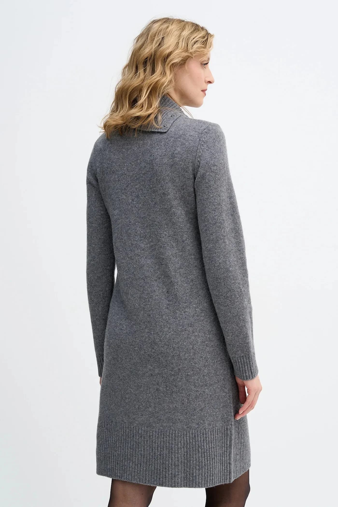 Платье из смесовой шерсти - фото 3