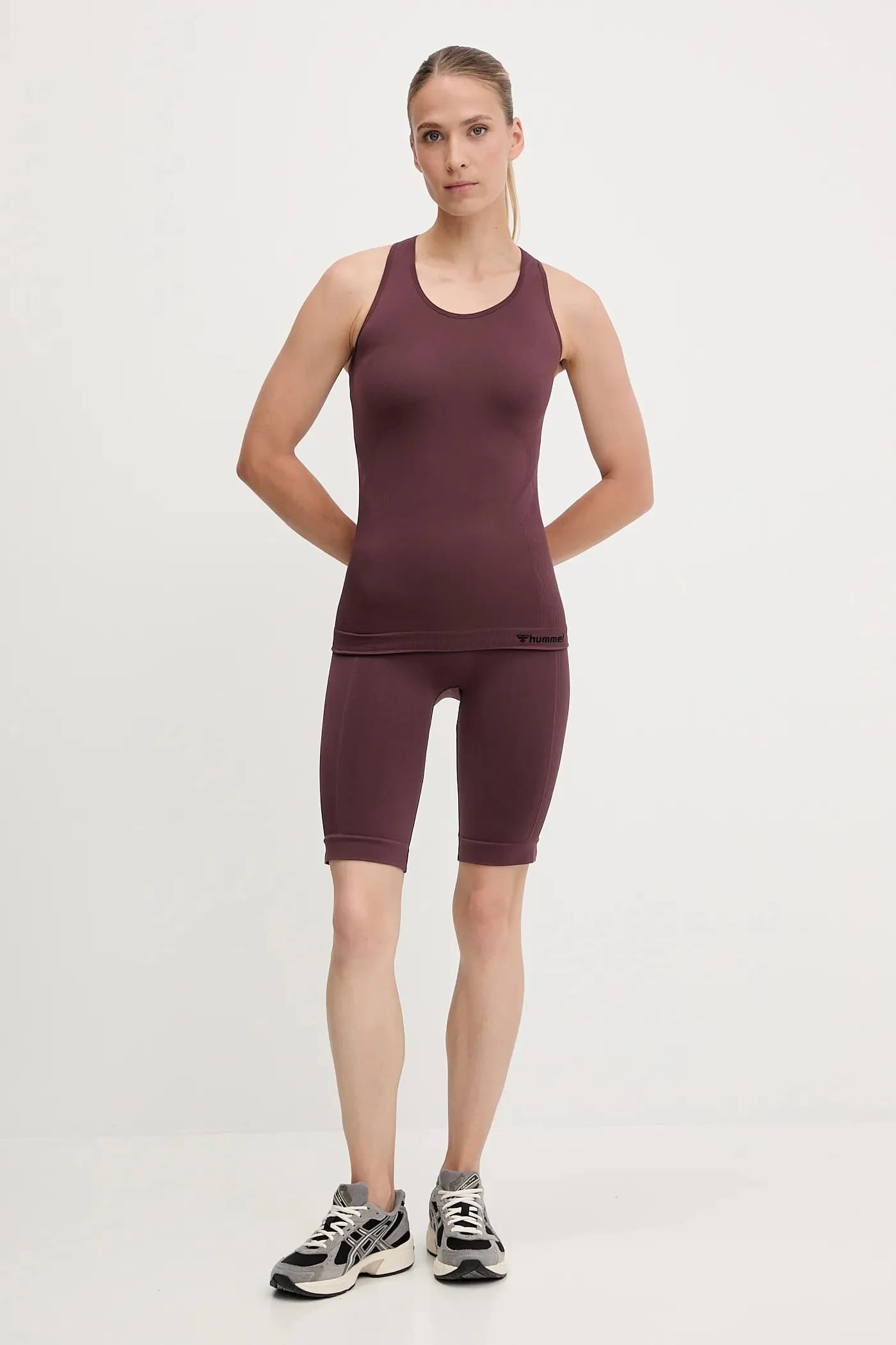 Бесшовный тренировочный топ. - фото 2