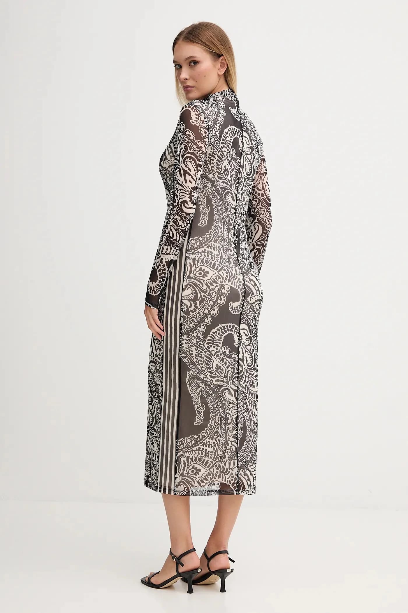 Одеваться - фото 3