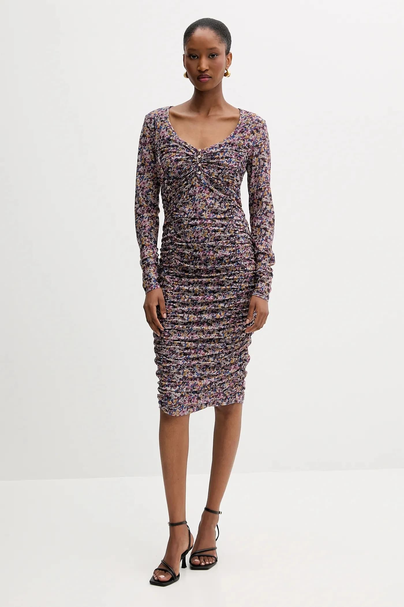 Одеваться - фото 2