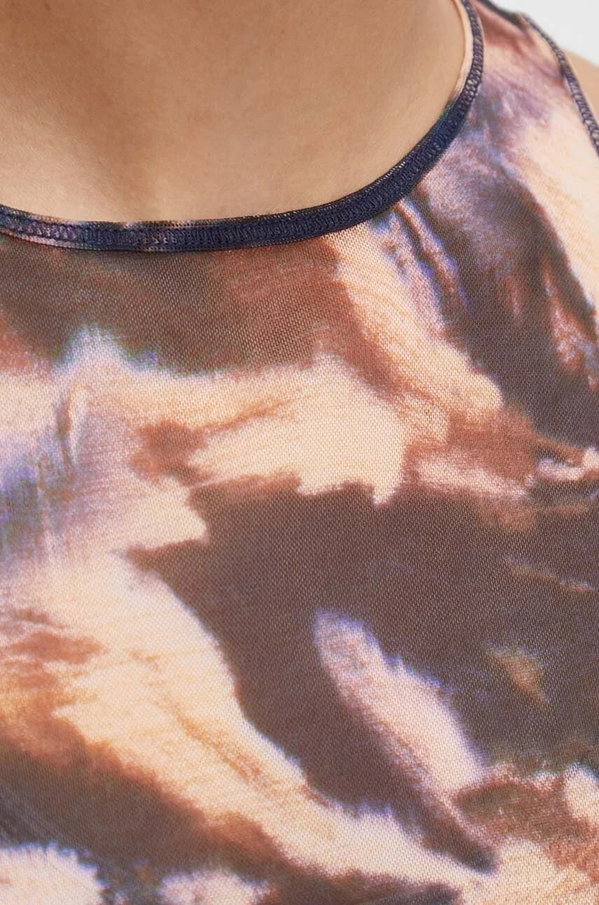 Топ для космических тренировок - фото 5