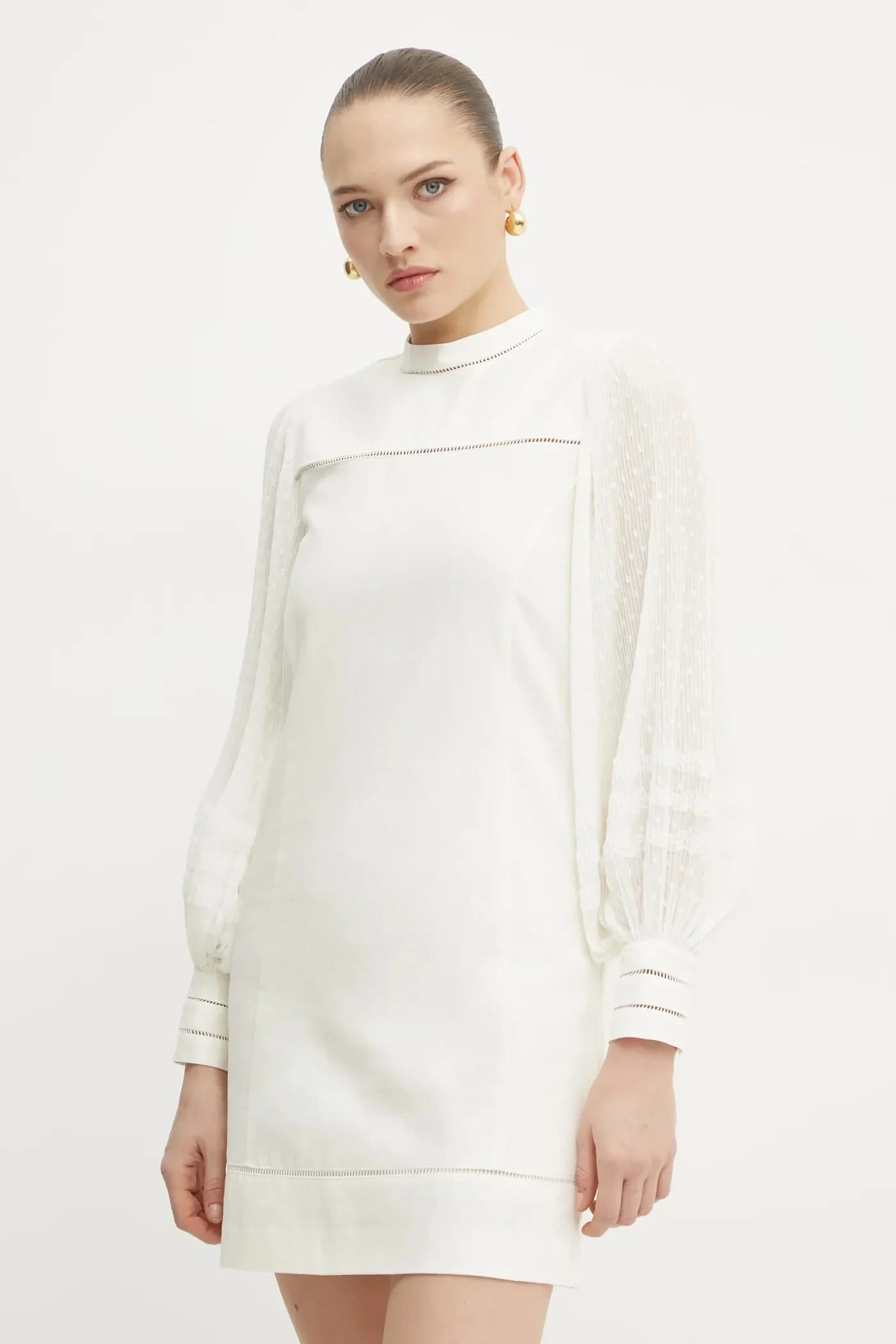 Льняное платье