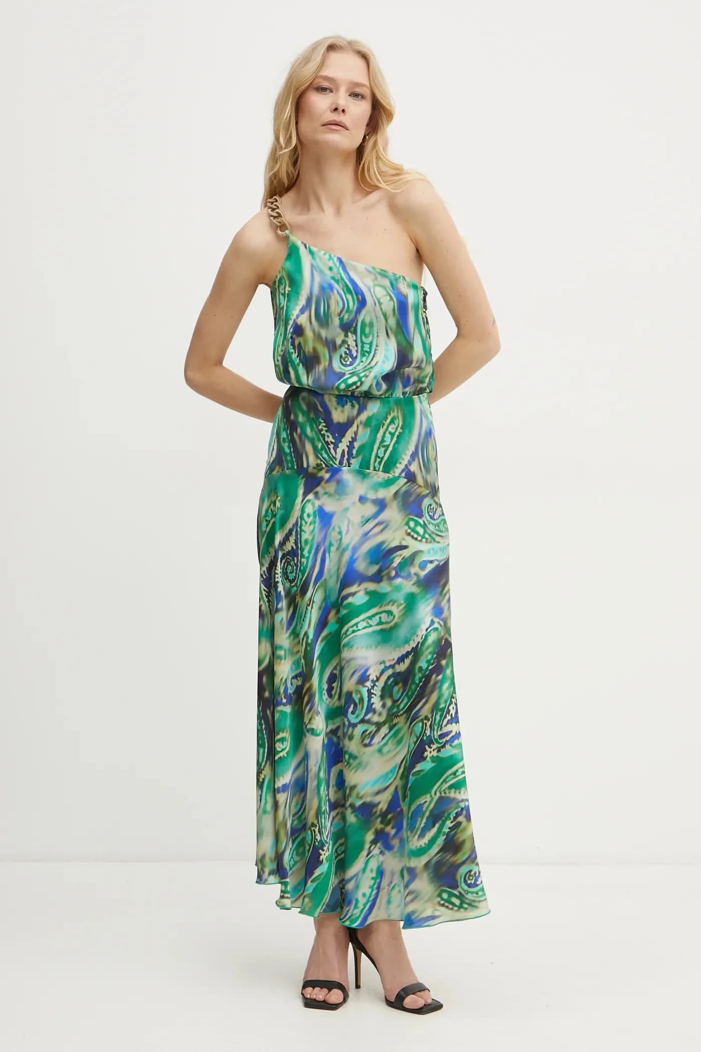 Одеваться - фото 2