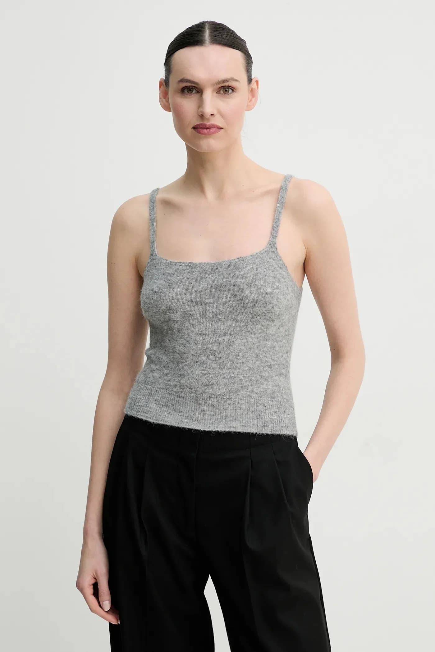 SANOURA шерстяной топ