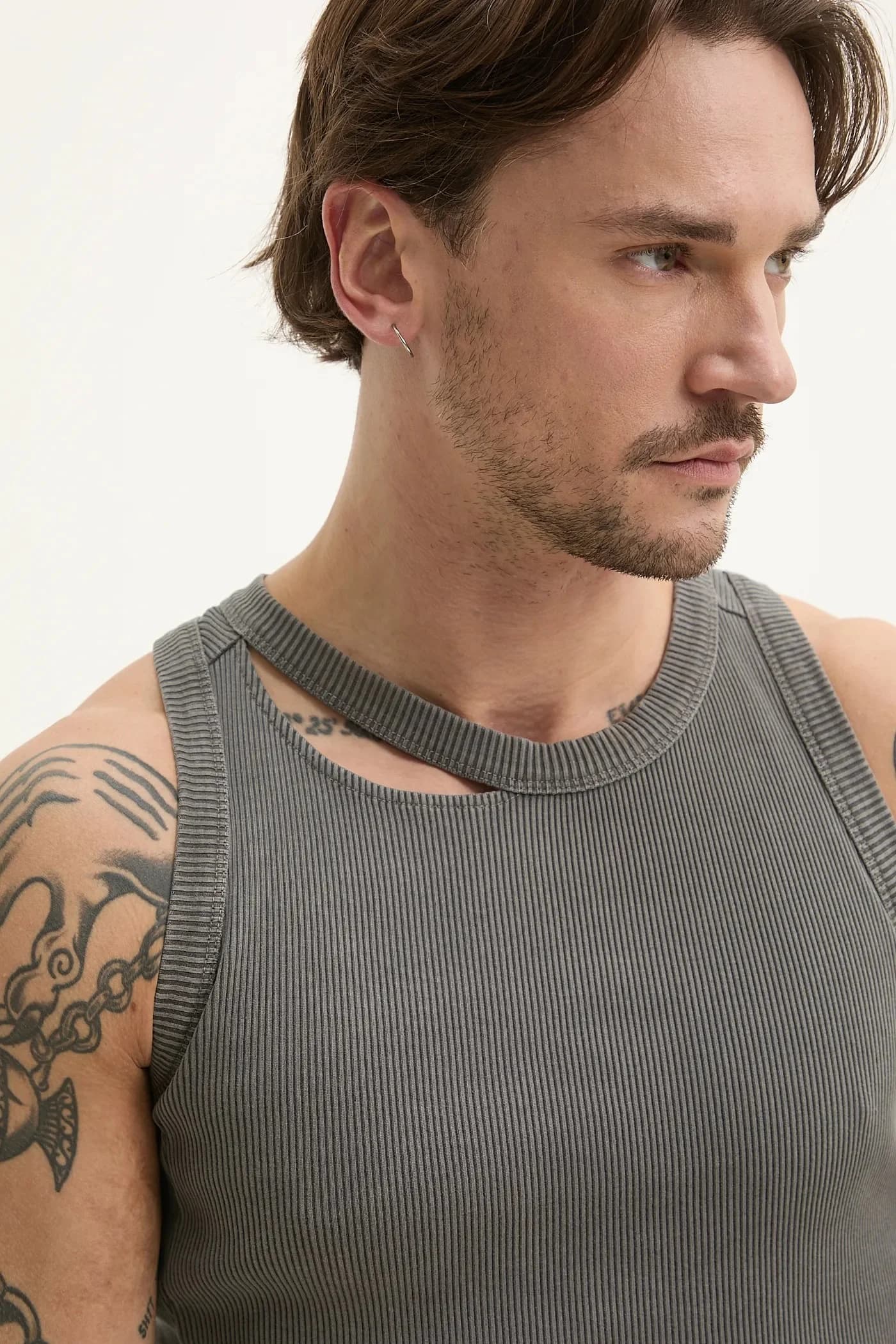 Хлопковая футболка - фото 7