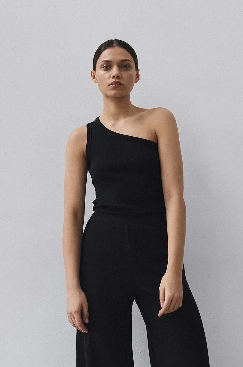 топ SUIS из смесовой шерсти