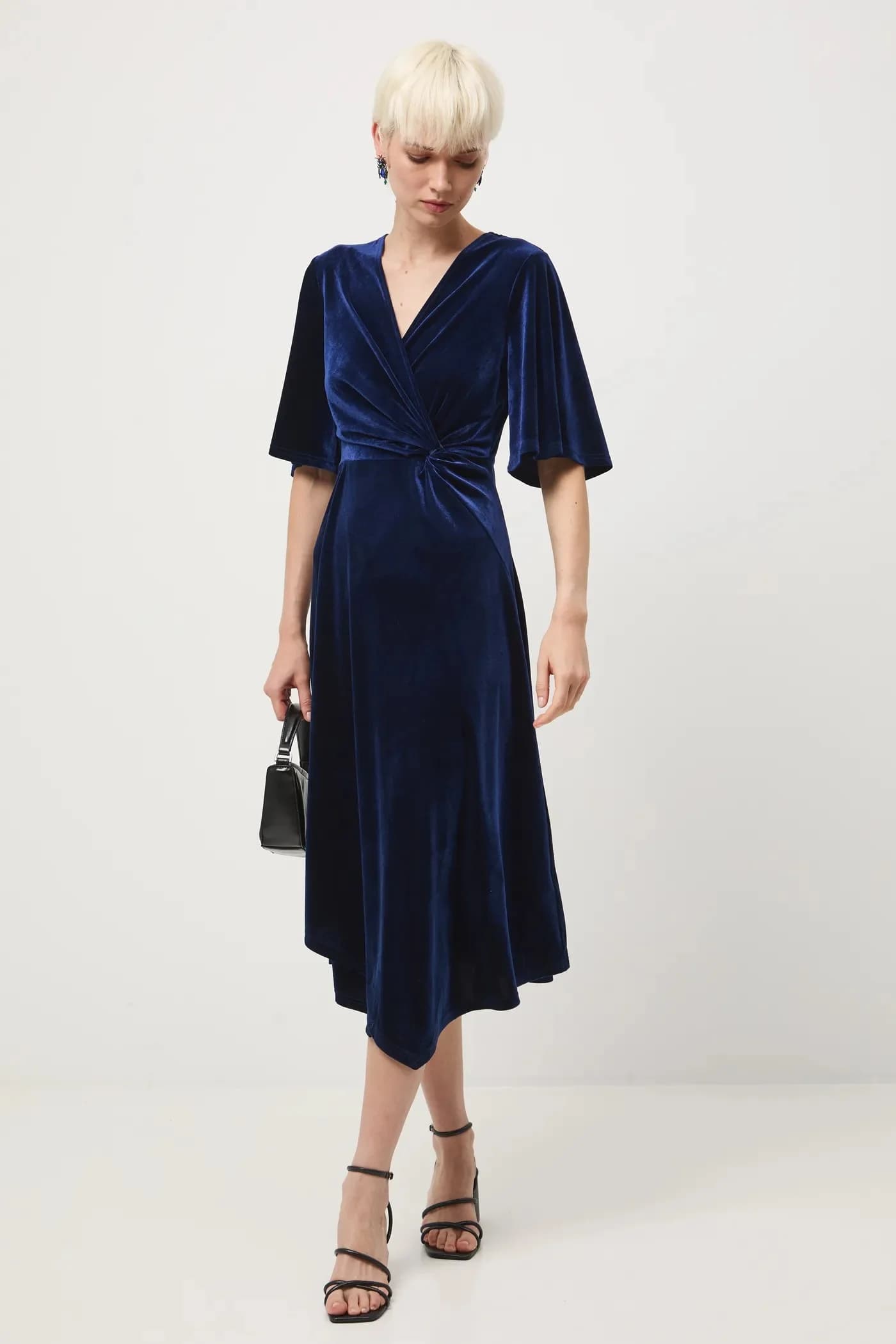 Одеваться - фото 2