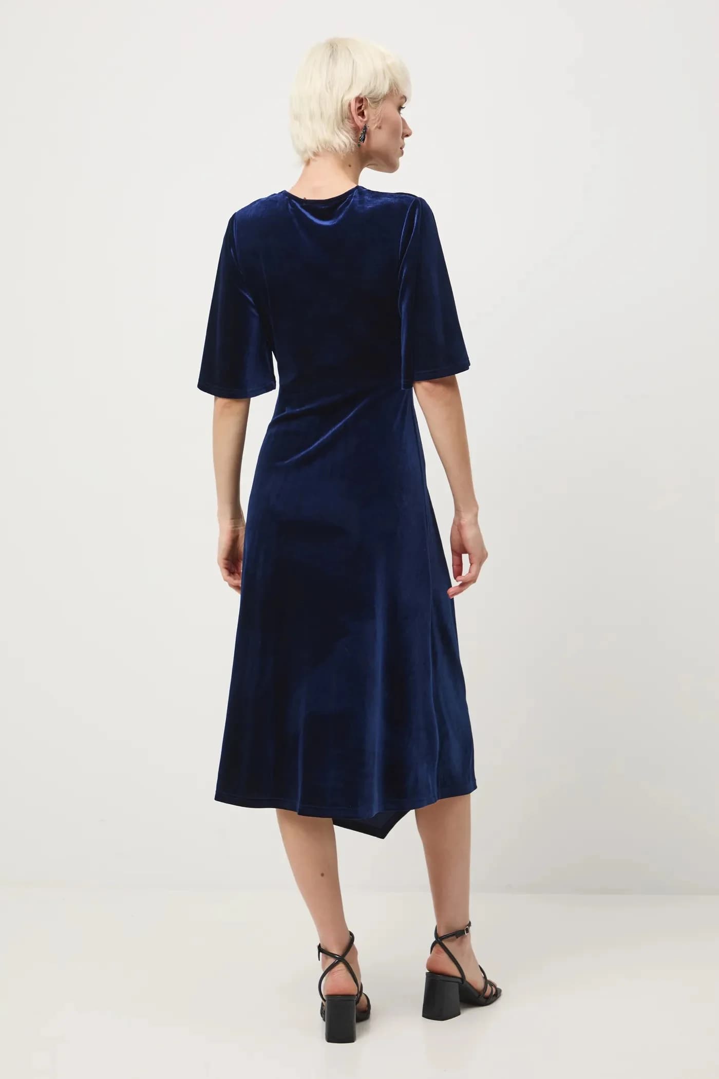 Одеваться - фото 3