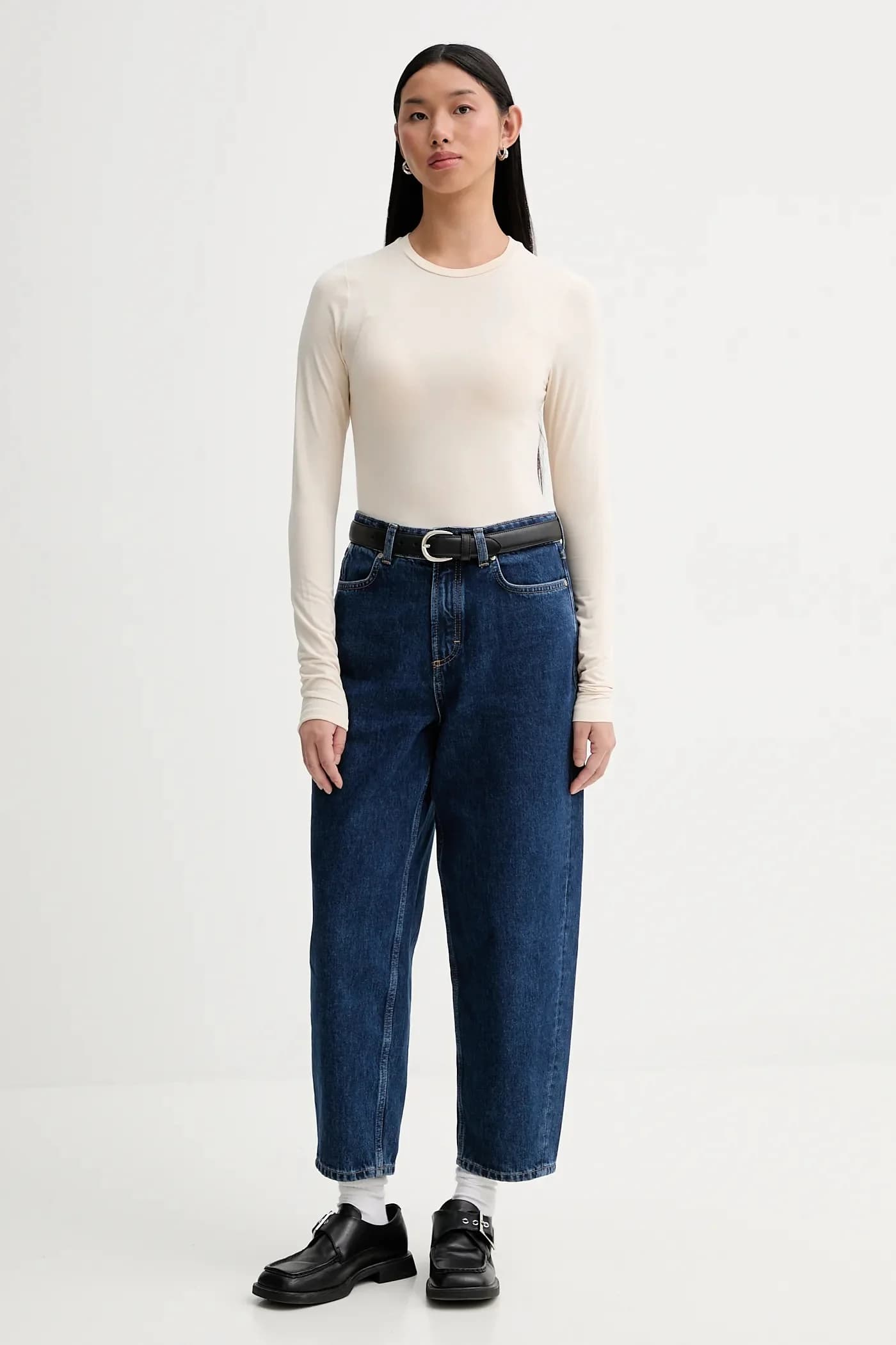 Узкая рубашка с длинными рукавами - фото 2