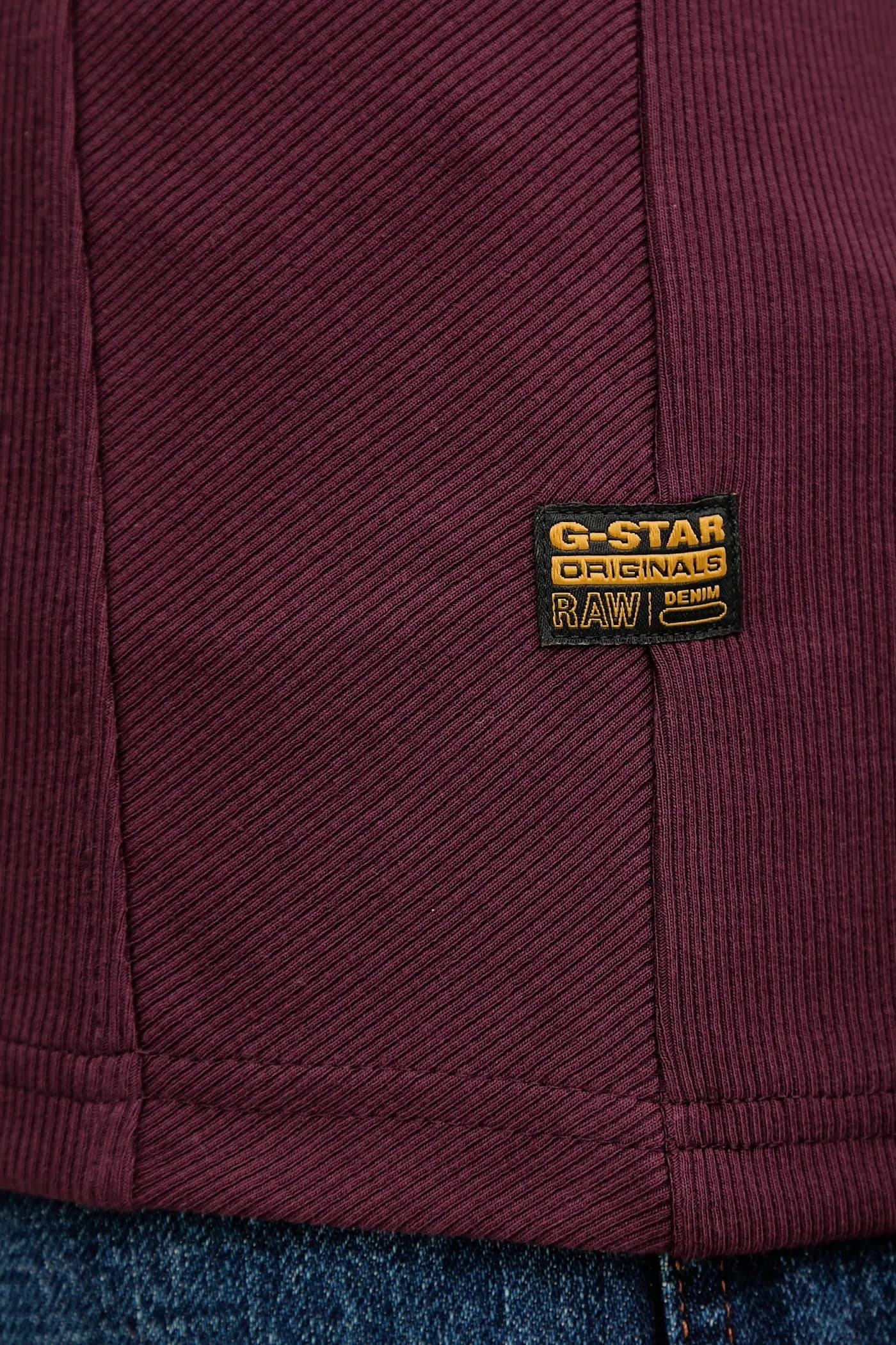 Лонгслив А-силуэта с тонкими ребристыми рукавами - фото 6