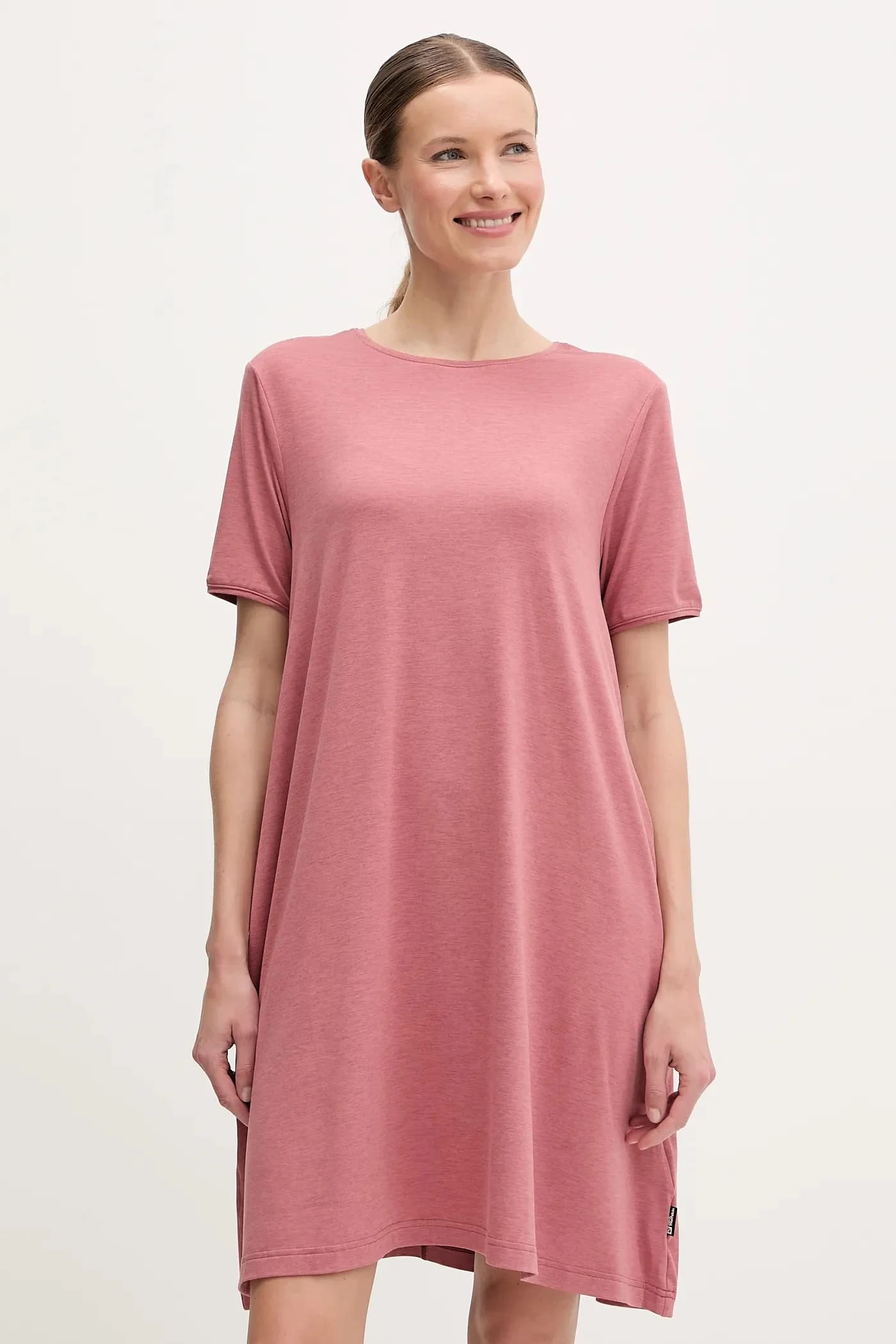 Дорожное спортивное платье