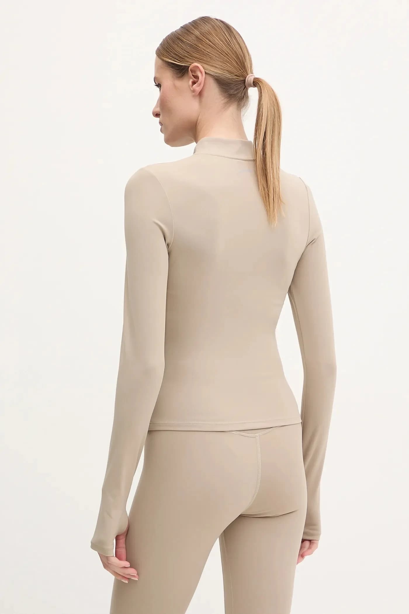 Движущая йога с длинным рукавом - фото 3