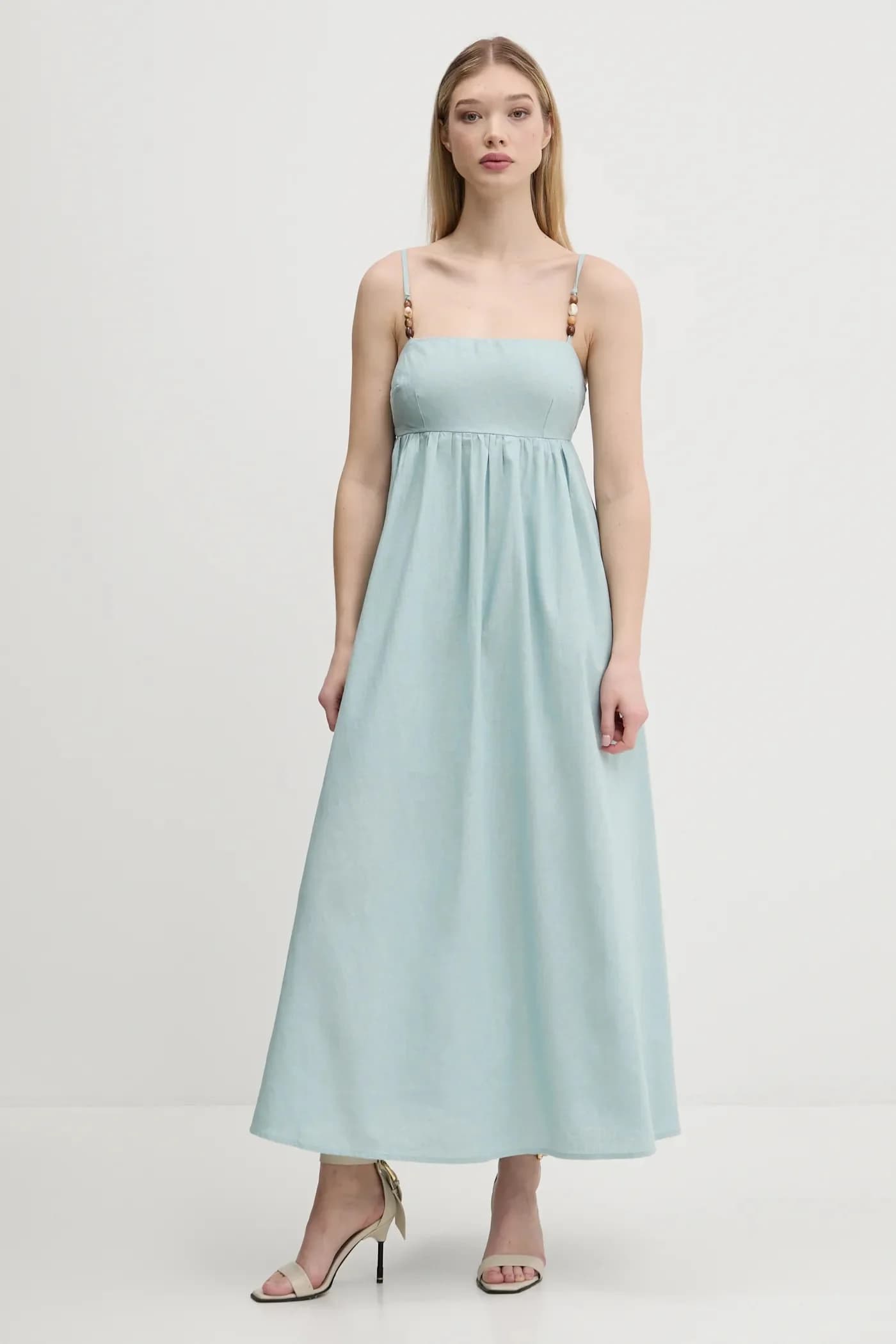 Льняное платье