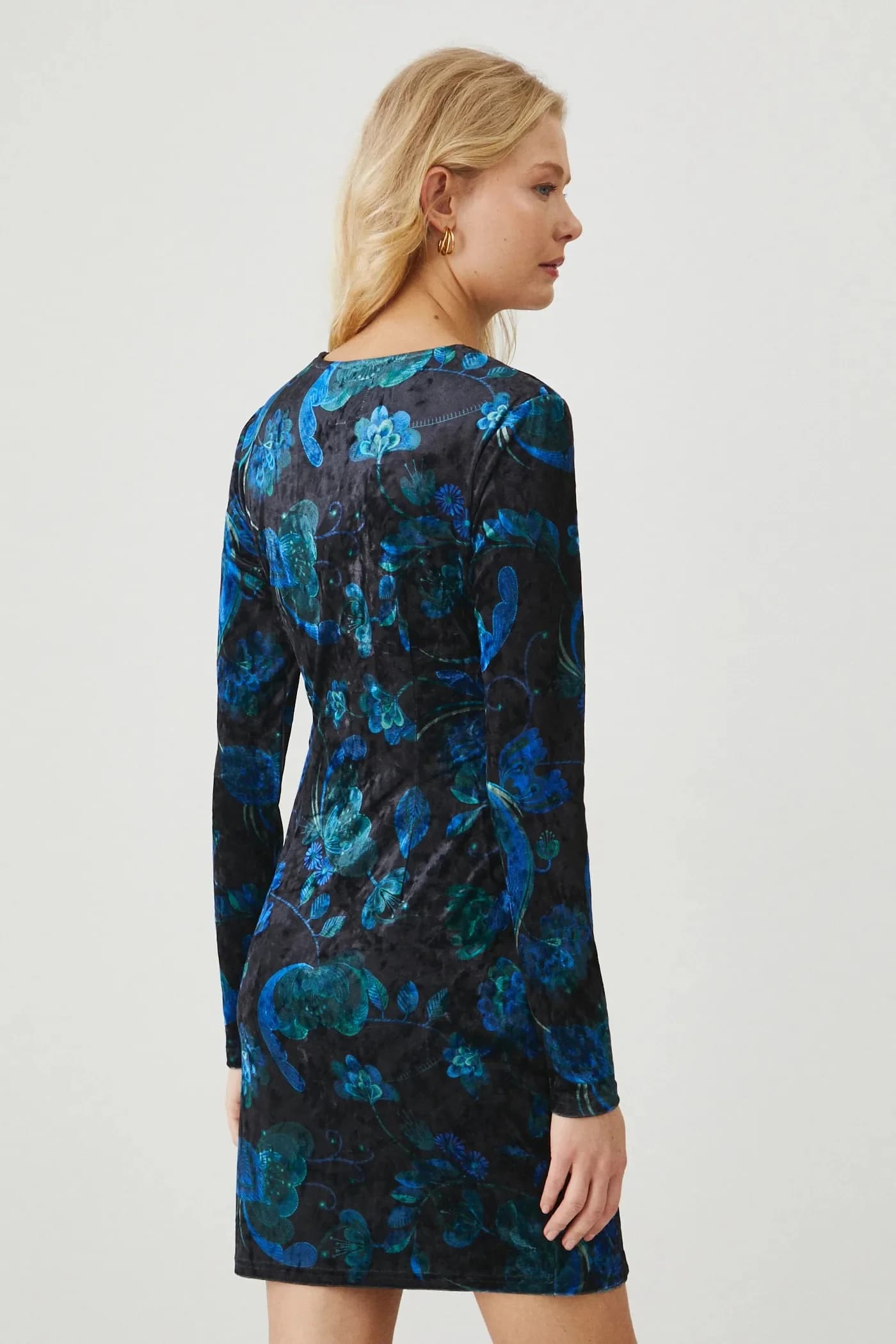 Одеваться - фото 4