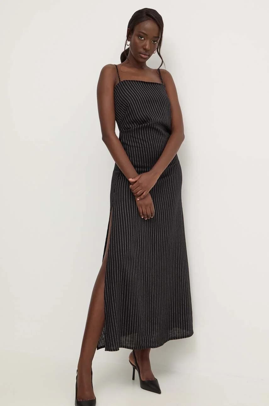 Льняное платье