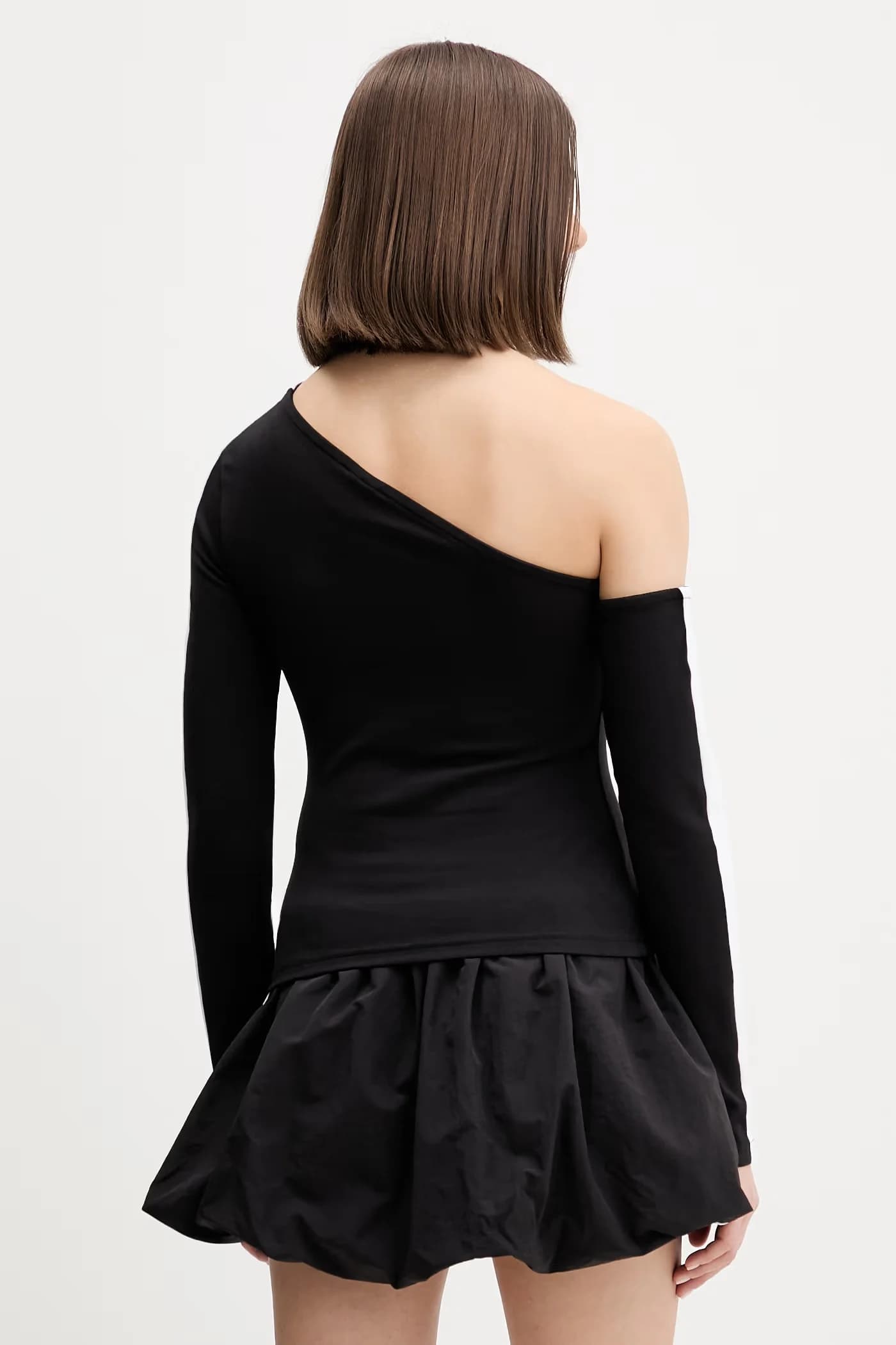 Женский хлопковый лонгслив Асимметричный лонгслив - фото 3