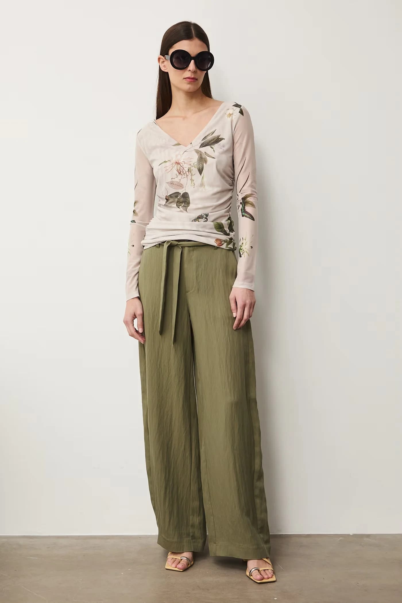 Женский лонгслив - фото 2